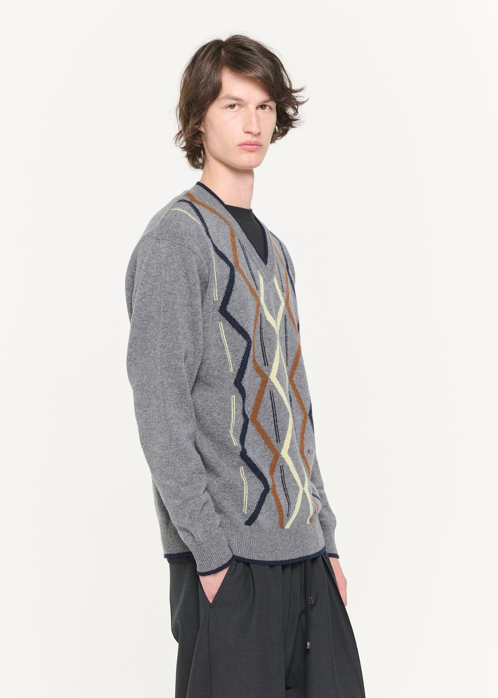 ARGYLE  V-NECK CASHMERE KNIT