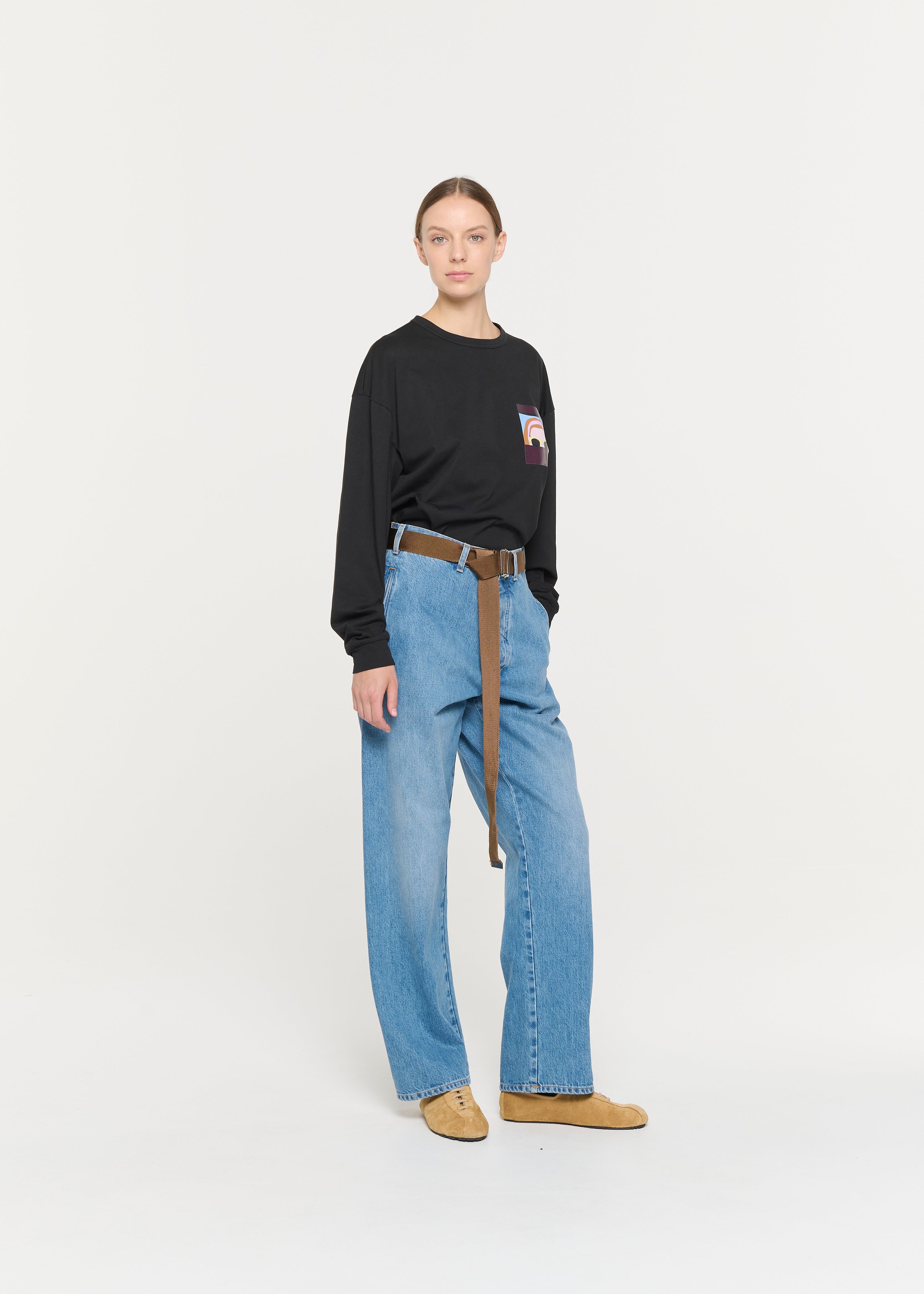 STRAIGHT-LEG BLUE DENIM