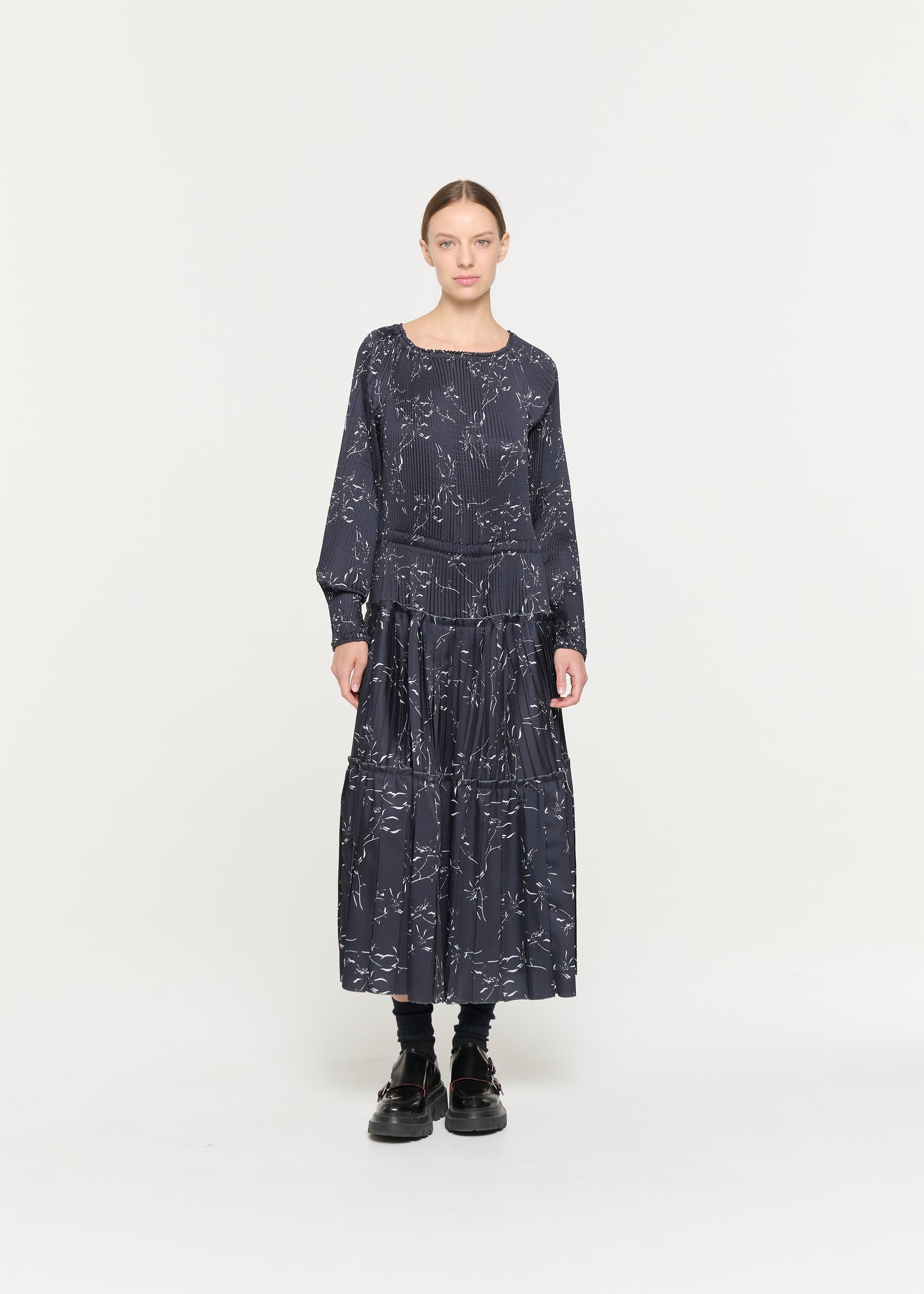 ABITO PLISSETTATO CON STAMPA A FIORI