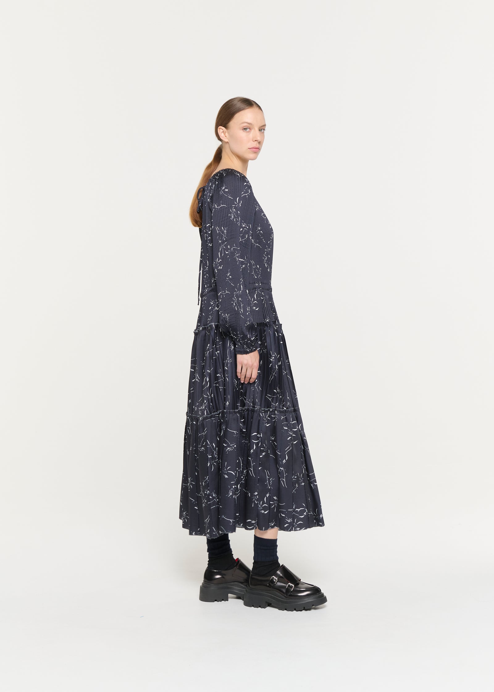 ABITO PLISSETTATO CON STAMPA A FIORI