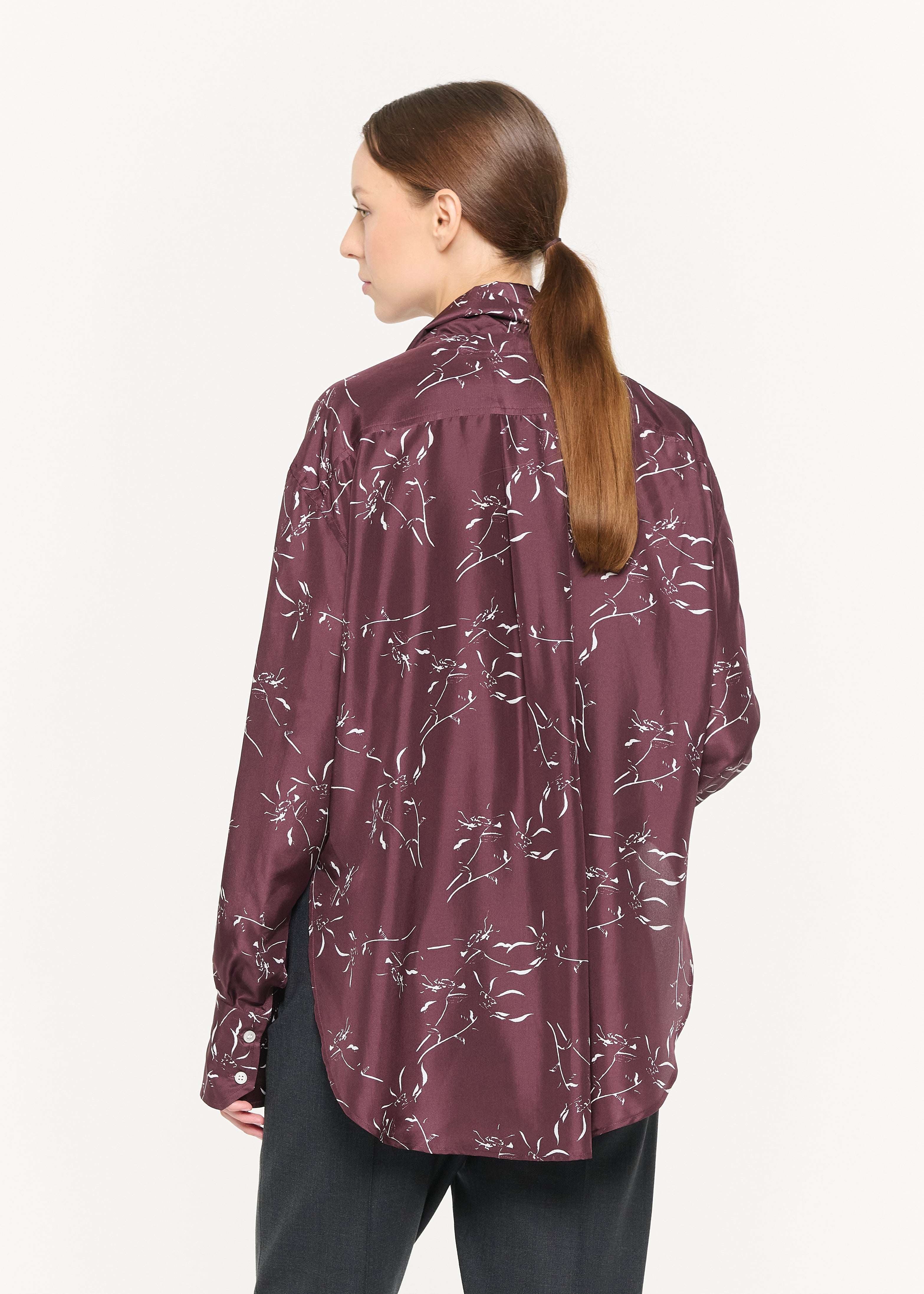 CAMICIA IN SETA HABOUTAI CON STAMPA FLOREALE