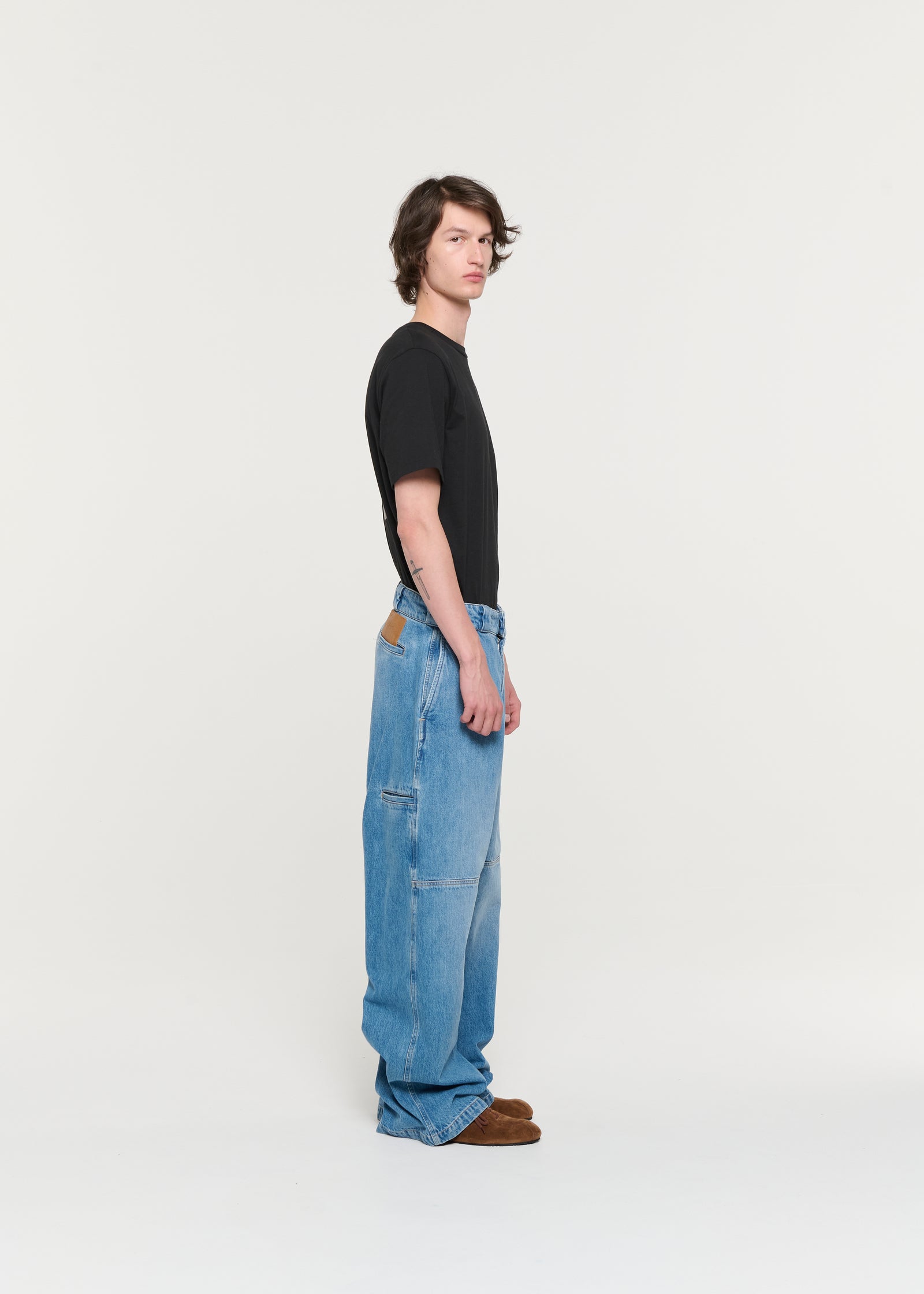 WIDE LEG BLUE JEANS