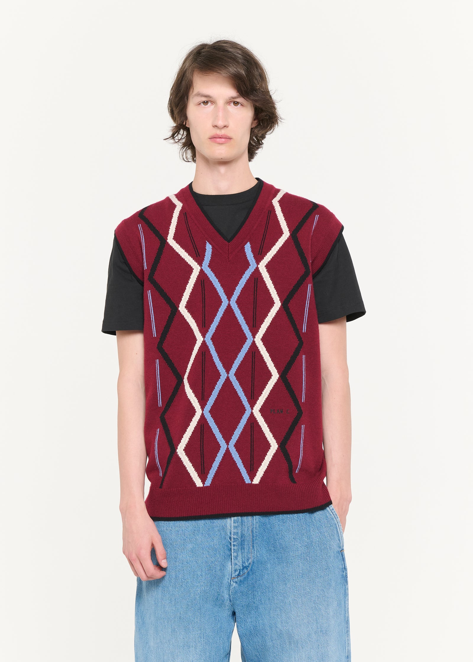 ARGYLE  V-NECK CASHMERE VEST