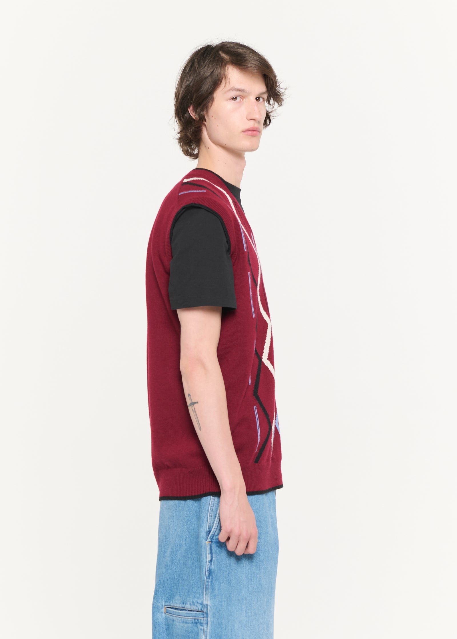 ARGYLE  V-NECK CASHMERE VEST