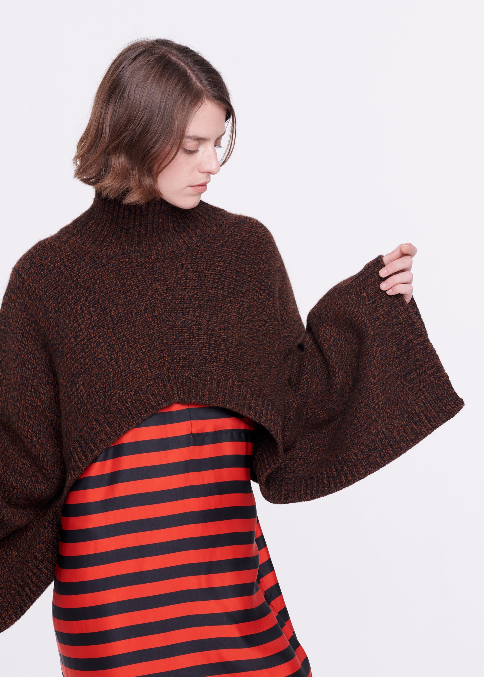 WOOL TURTLENECK CAPE SWEATER