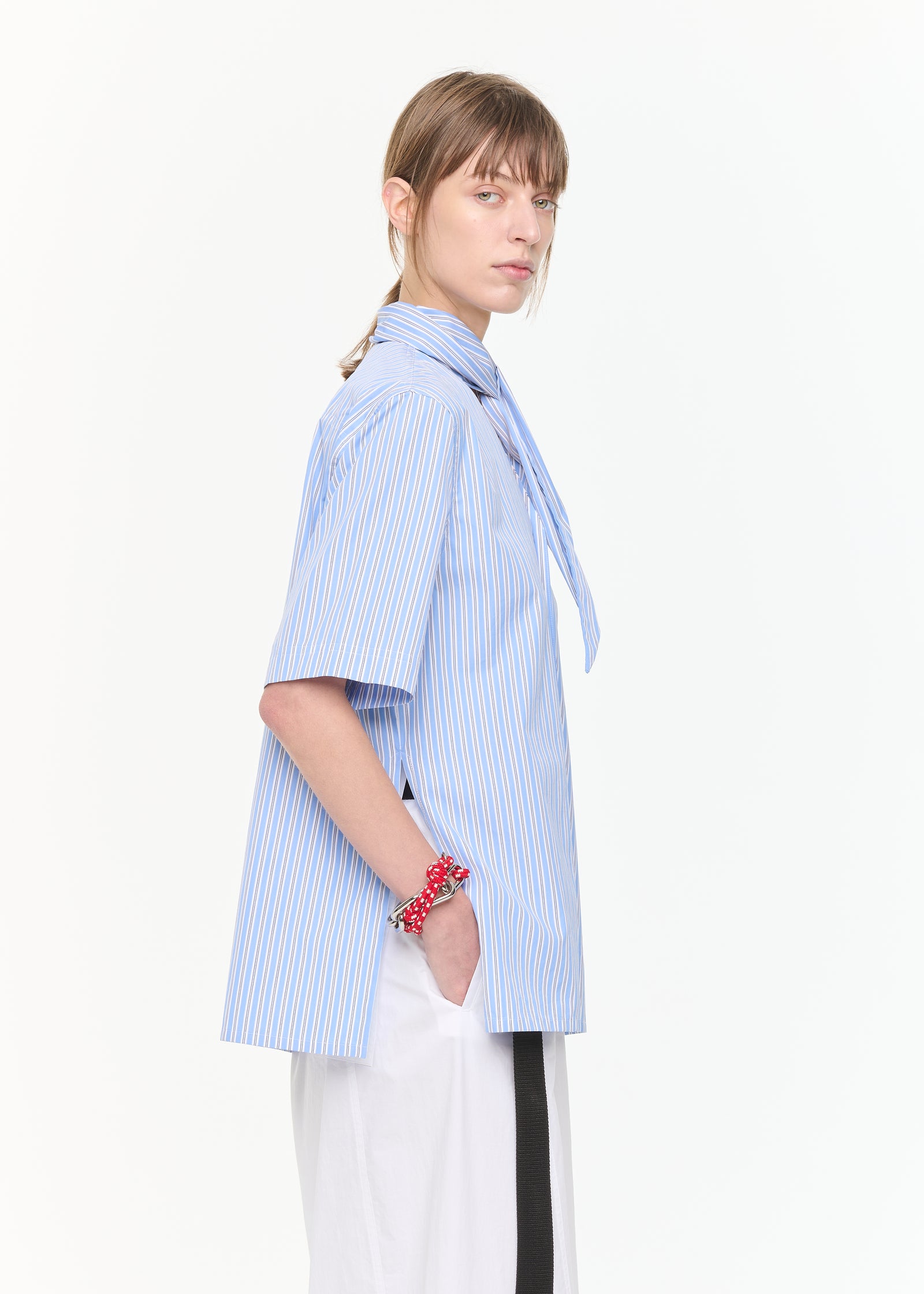 CAMICIA IN COTONE A RIGHE CON SCOLLO A V