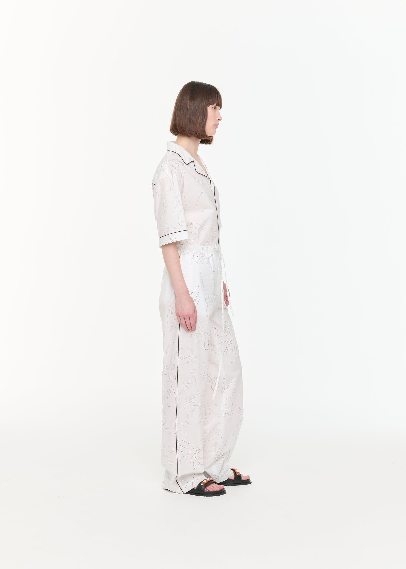 PANTALONI IN COTONE BIANCO A FIORI