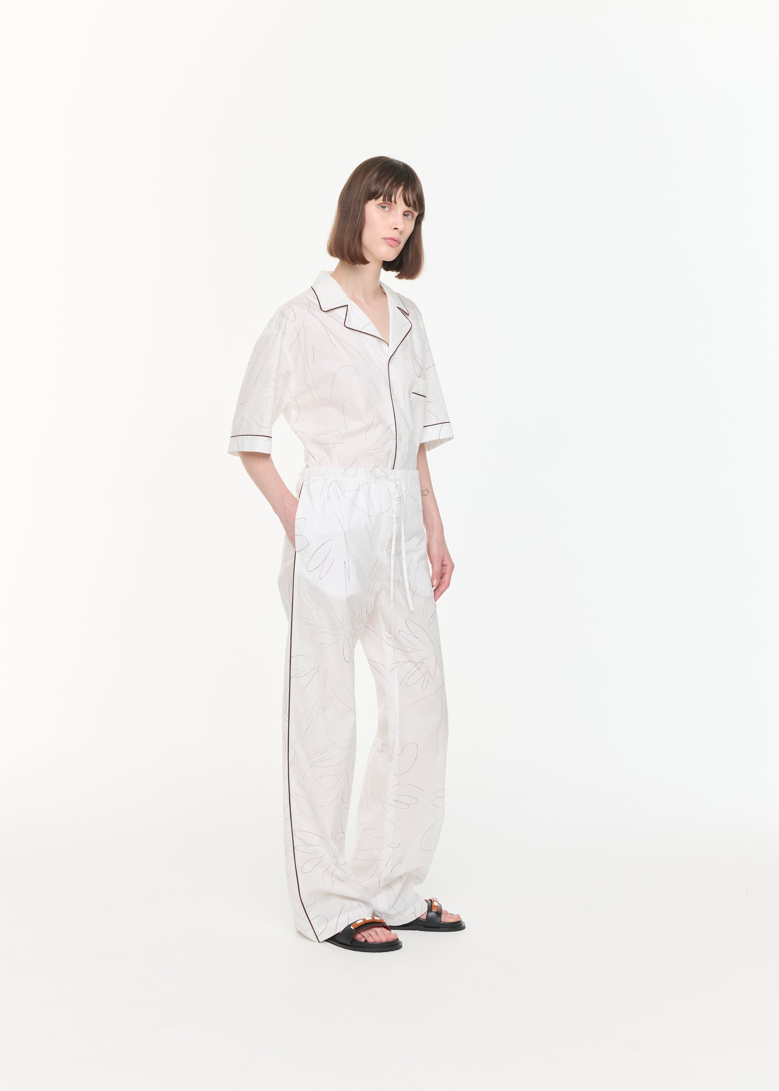 PANTALONI IN COTONE BIANCO A FIORI