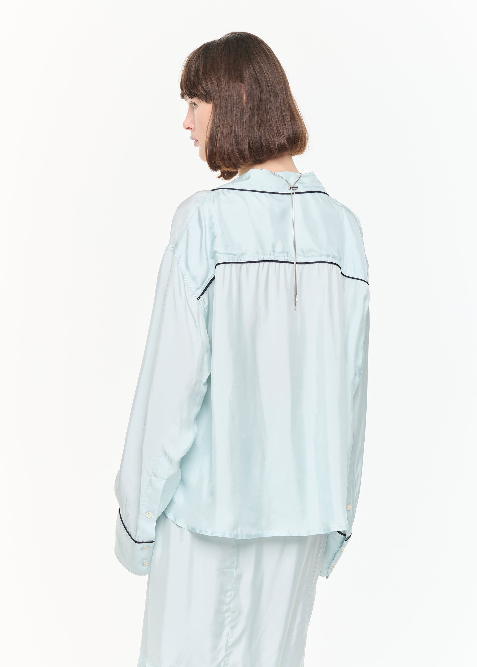 FLUID VISCOSE BOXY SHIRT