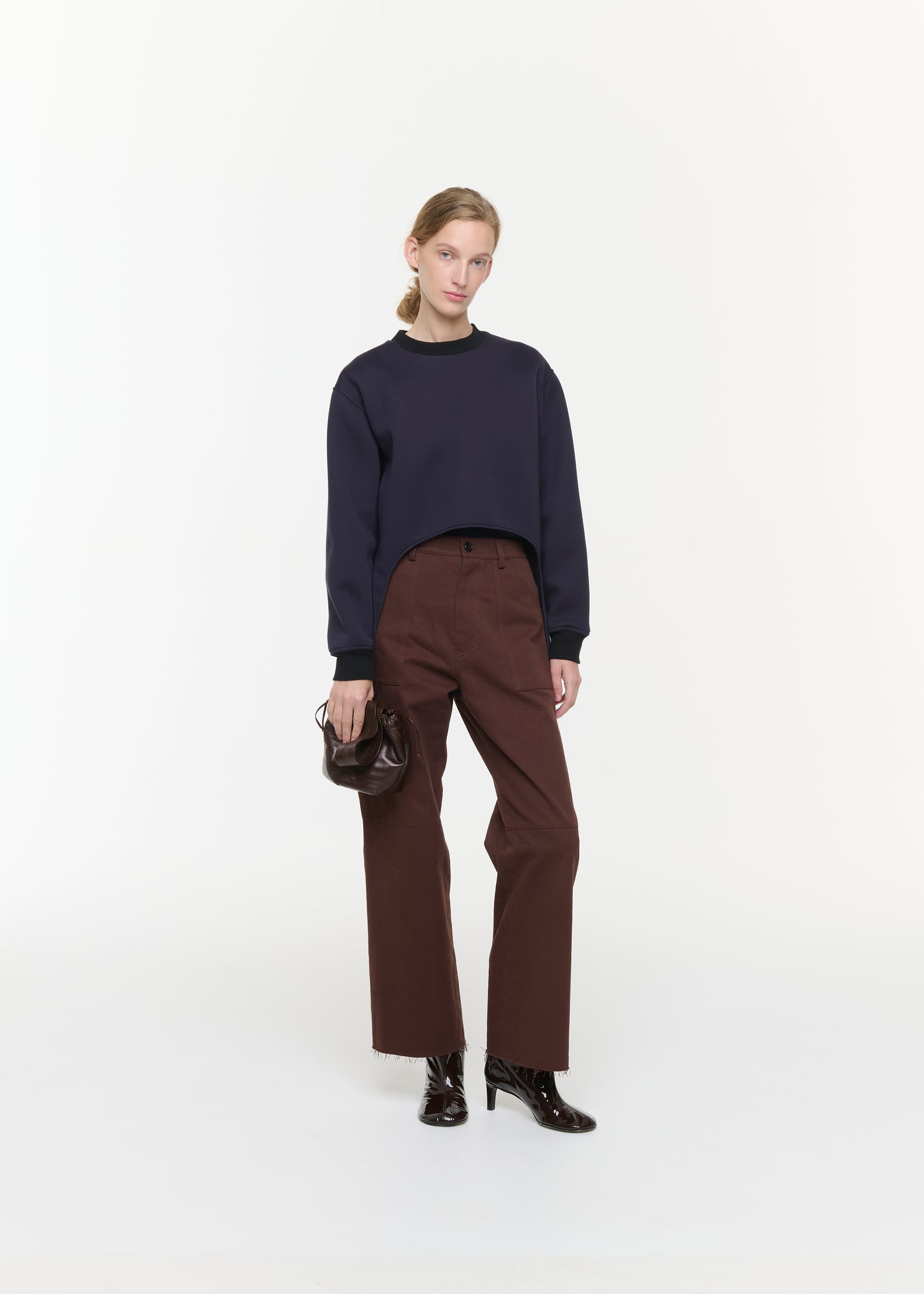 BLUE BLACK SWEATSHIRT WITH ROUNDED EDGE