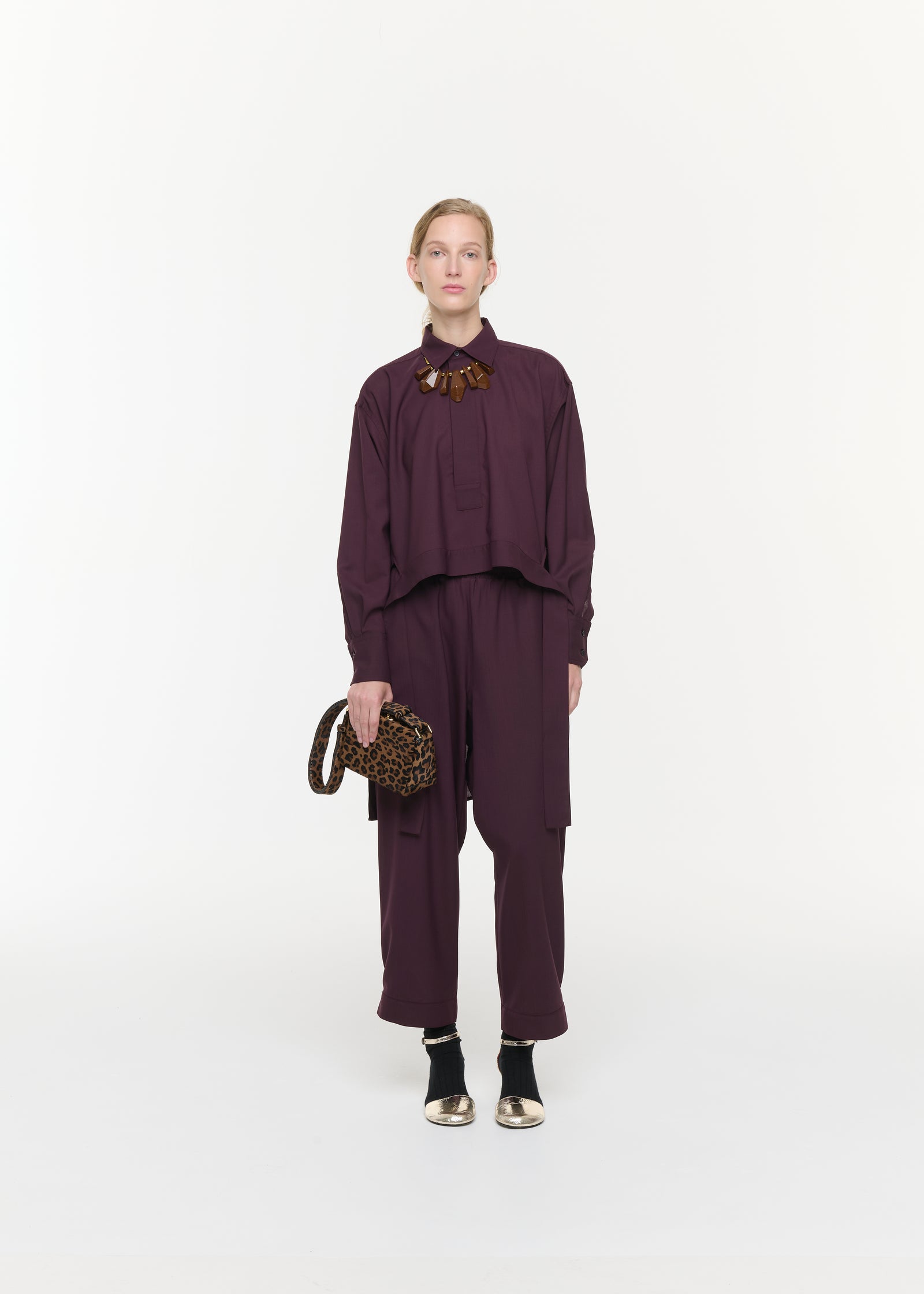 CAMICIA DI LANA BORDEAUX CON CODA