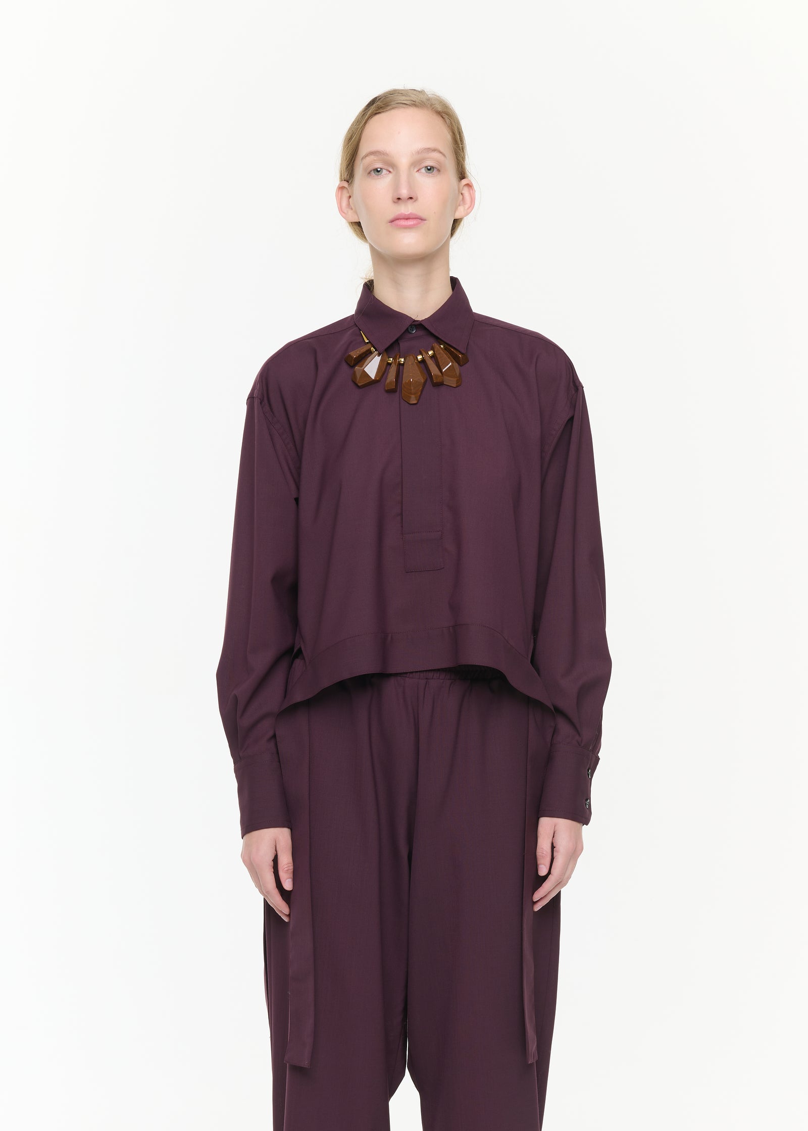 CAMICIA DI LANA BORDEAUX CON CODA
