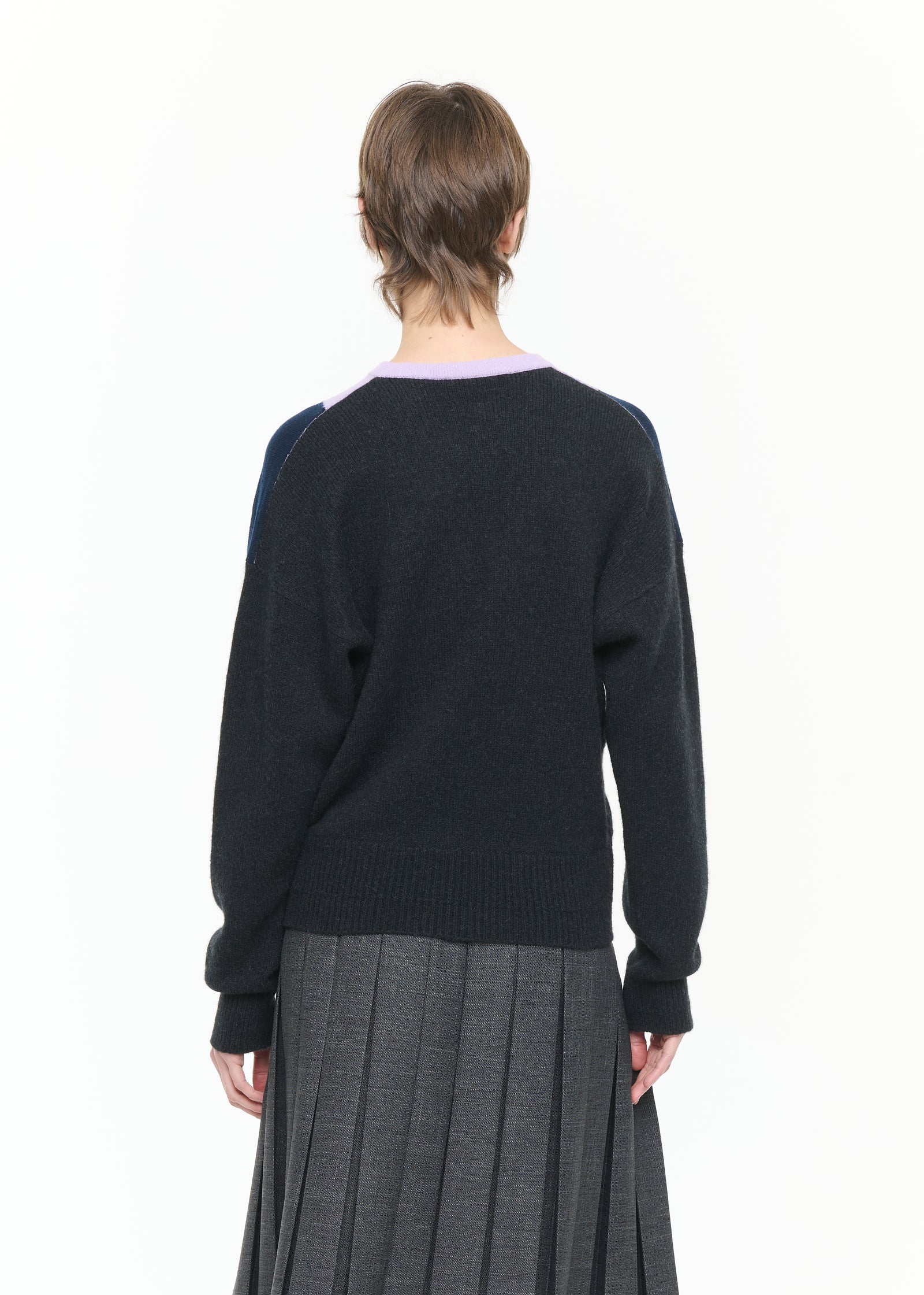 SWEATER WITH INLAY COLLAR