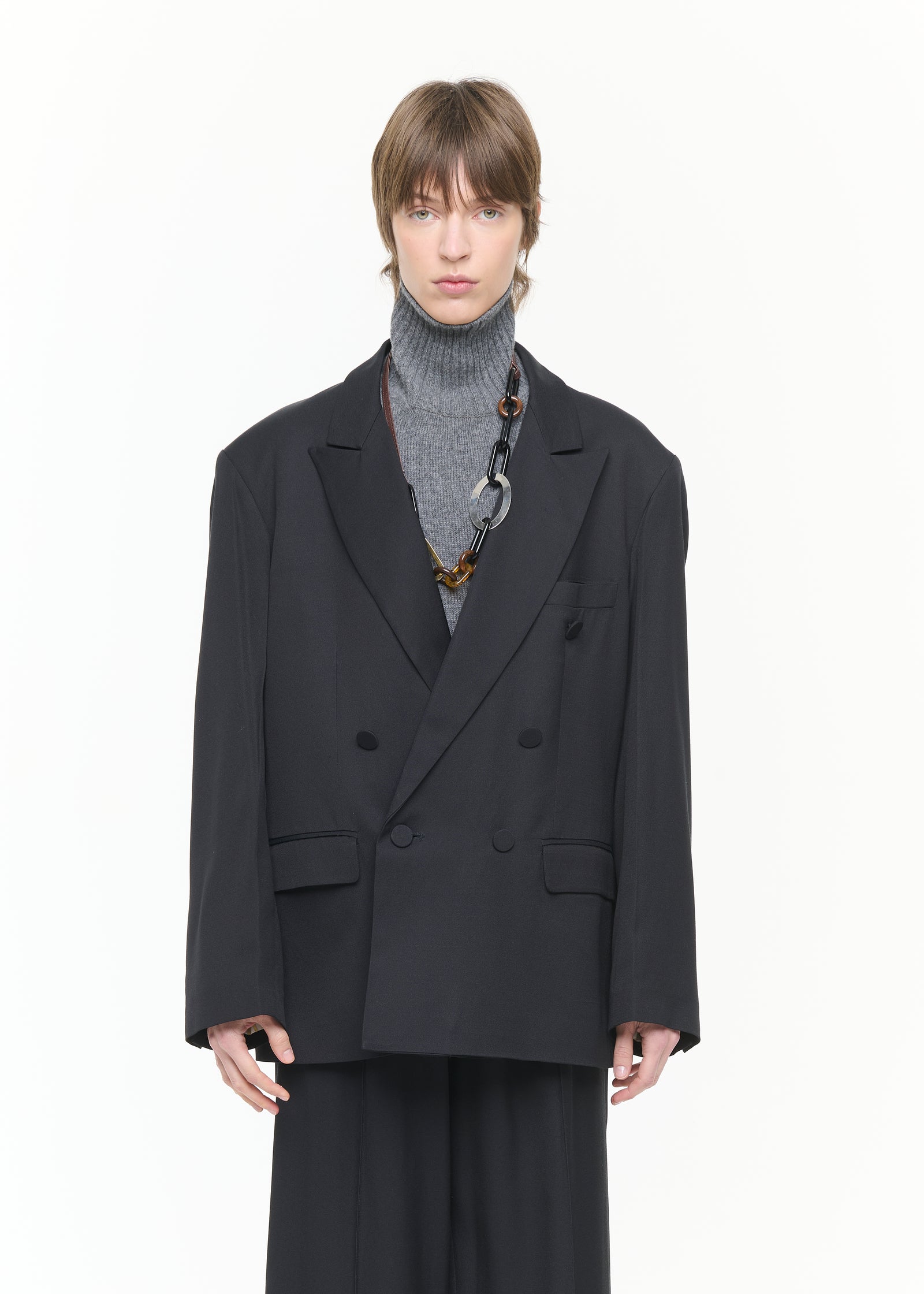 DOUBLE-BREASTED BLACK BLAZER