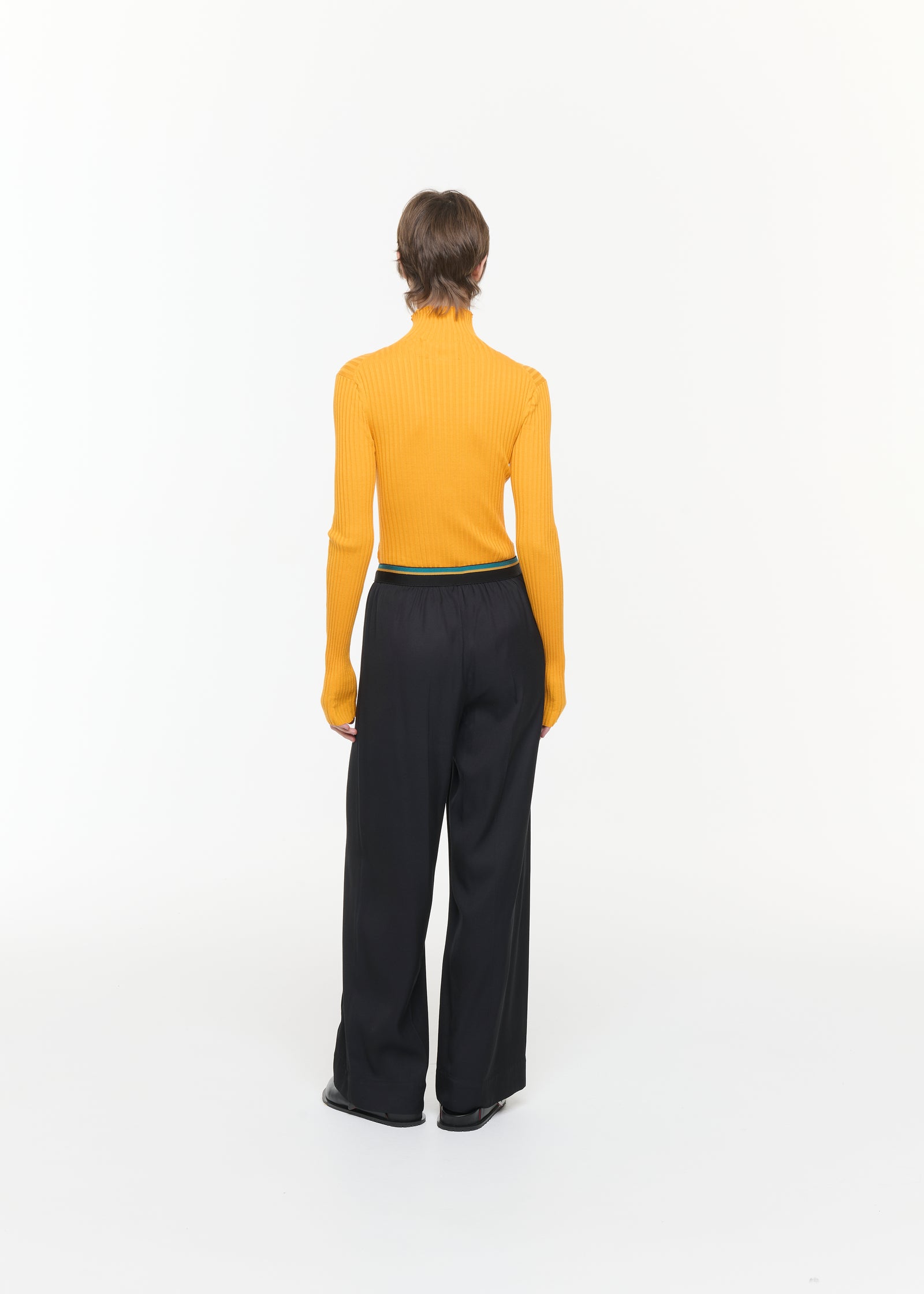 PANTALONI NERI IN ZIBELLINO