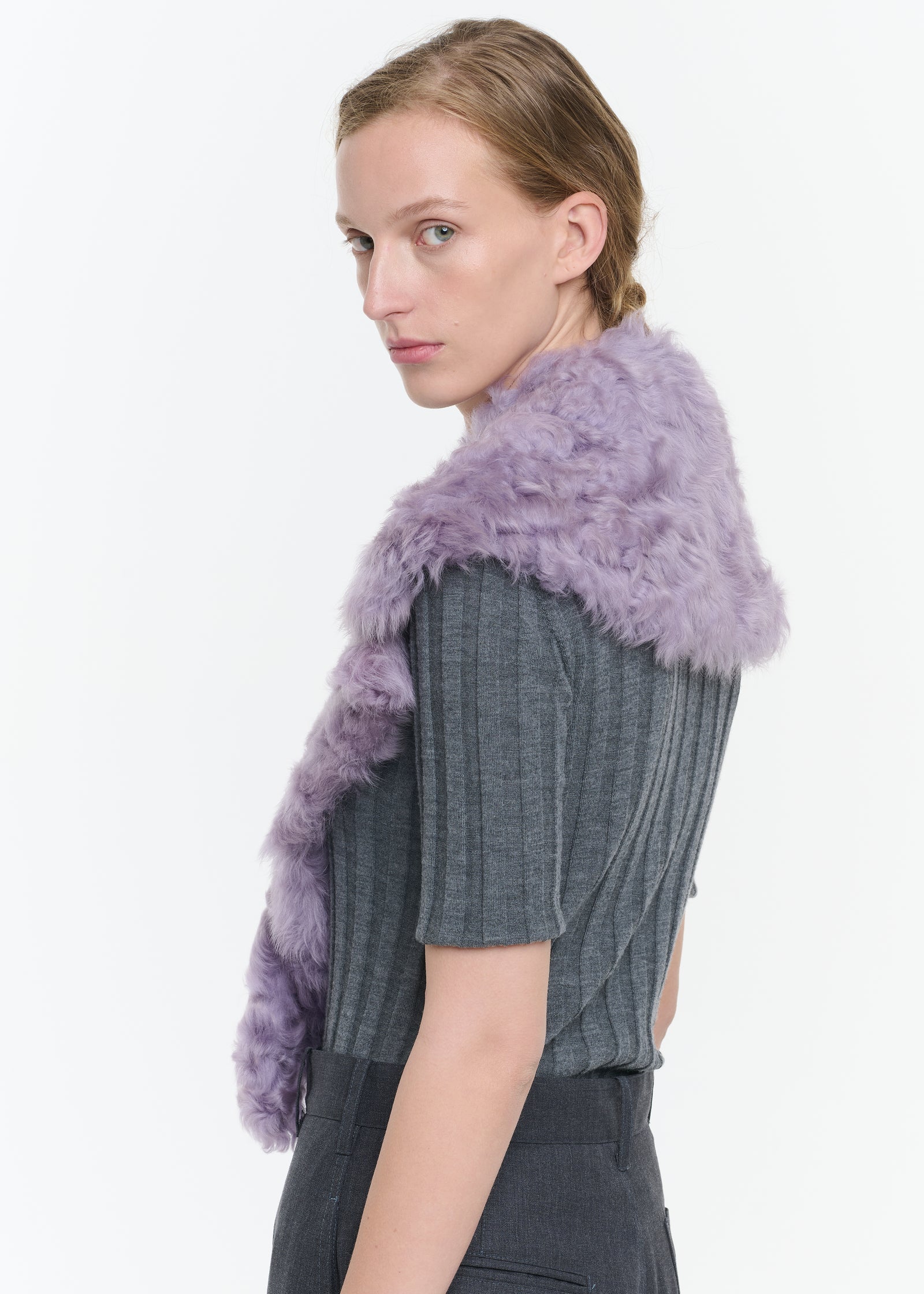 LILAC CURLY SHEARLING REVER COLLAR