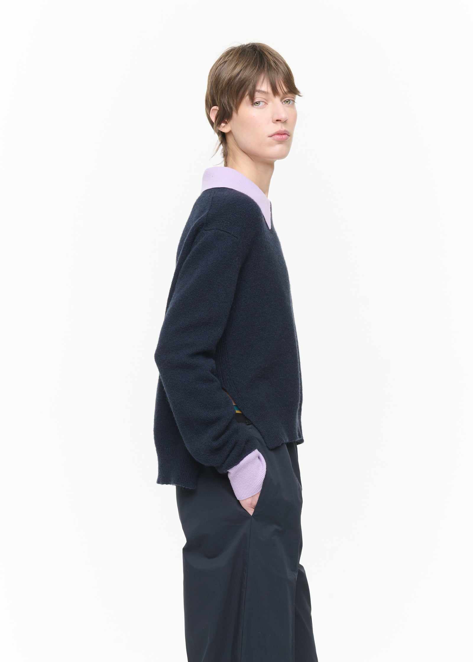 BLUE SWEATER WITH CONTRAST LILAC