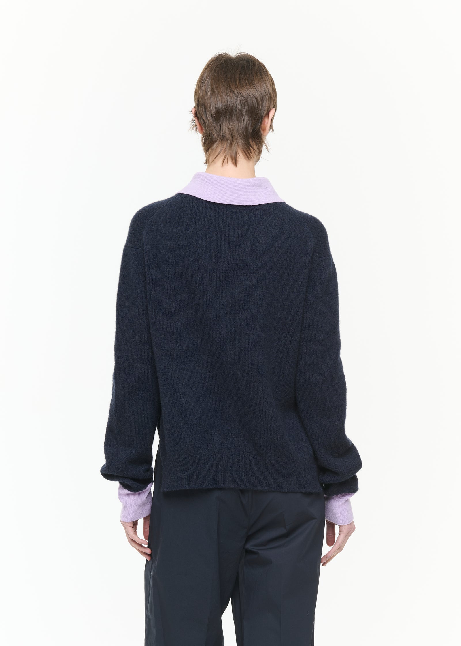 BLUE SWEATER WITH CONTRAST LILAC