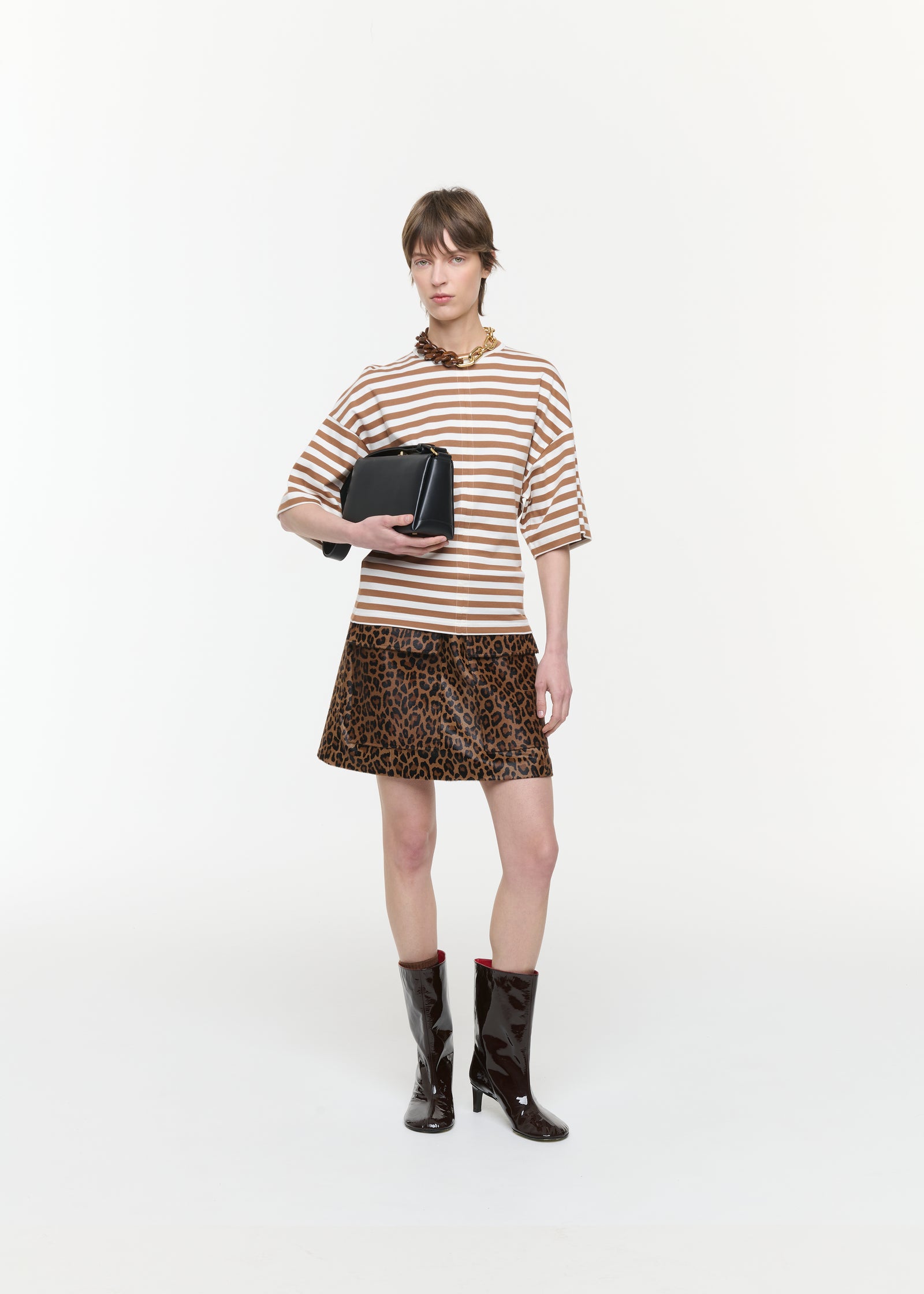 BROWN CREAM STRIPED FITTED T-SHIRT