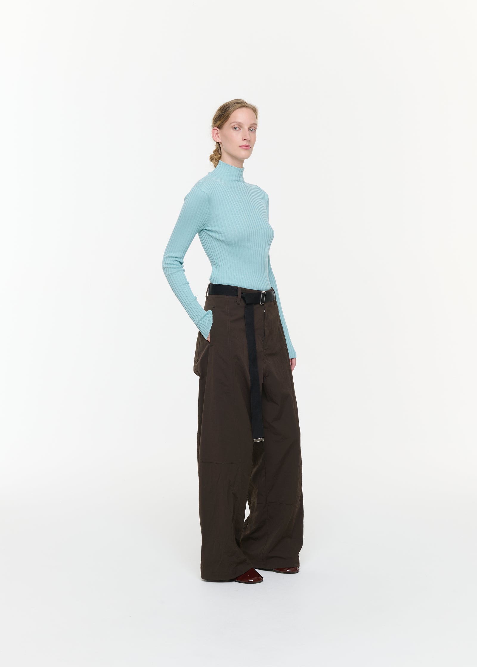 PANTALONI IN TWILL TECNICO MARRONI