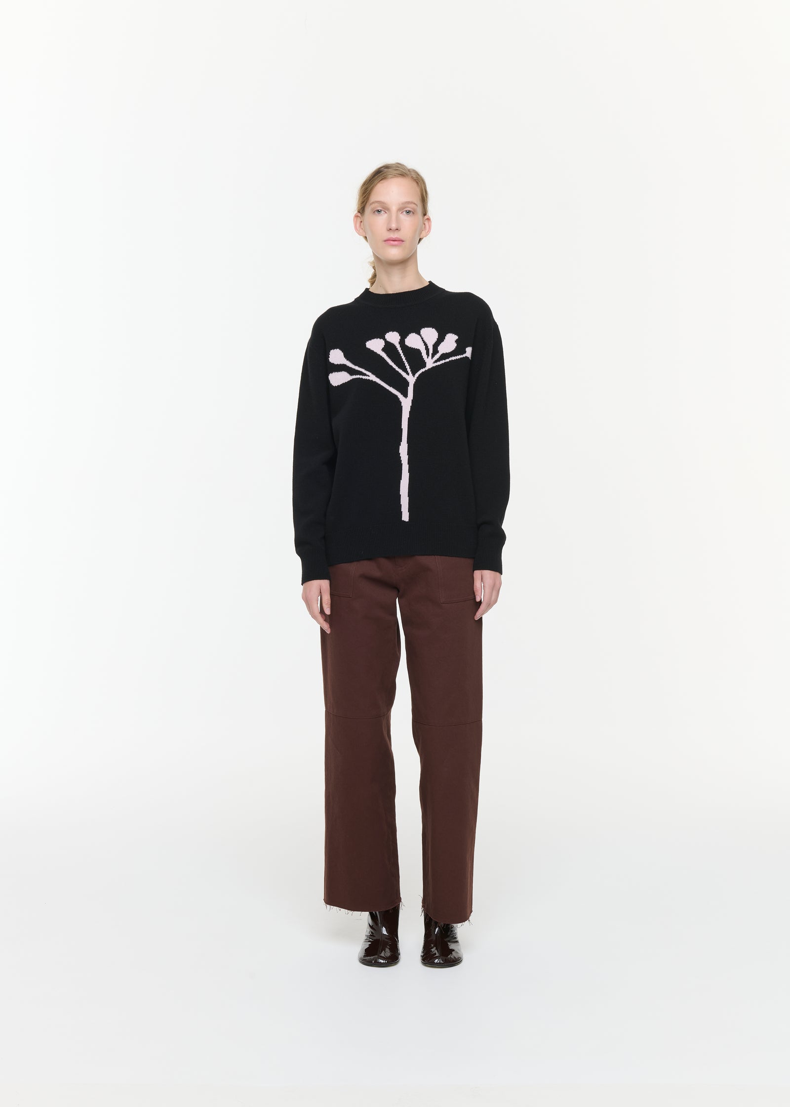 BLACK INTARSIA WOOL SWEATER WITH PINK FLOWER