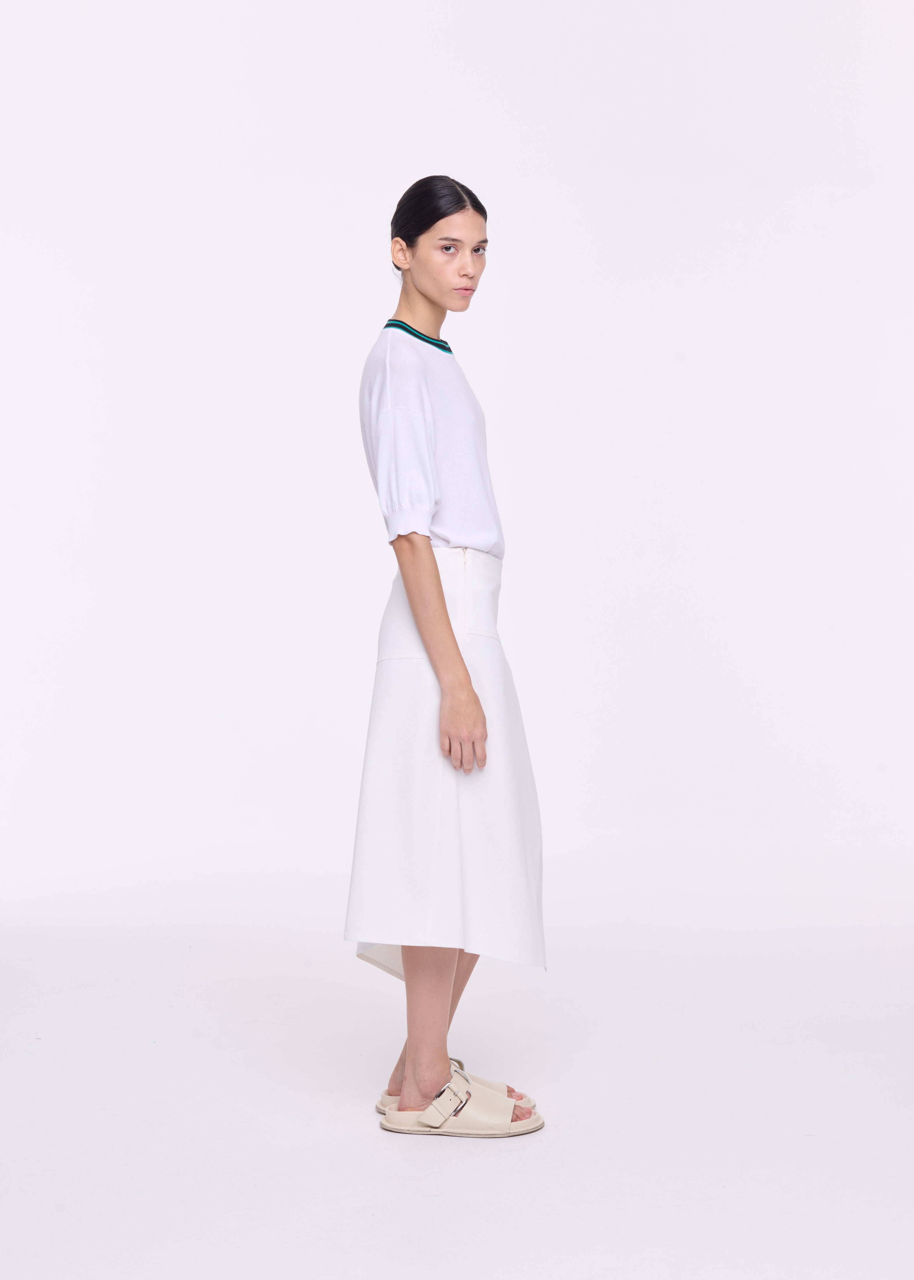 WHITE PANEL SKIRT WITH SIDE SLIT