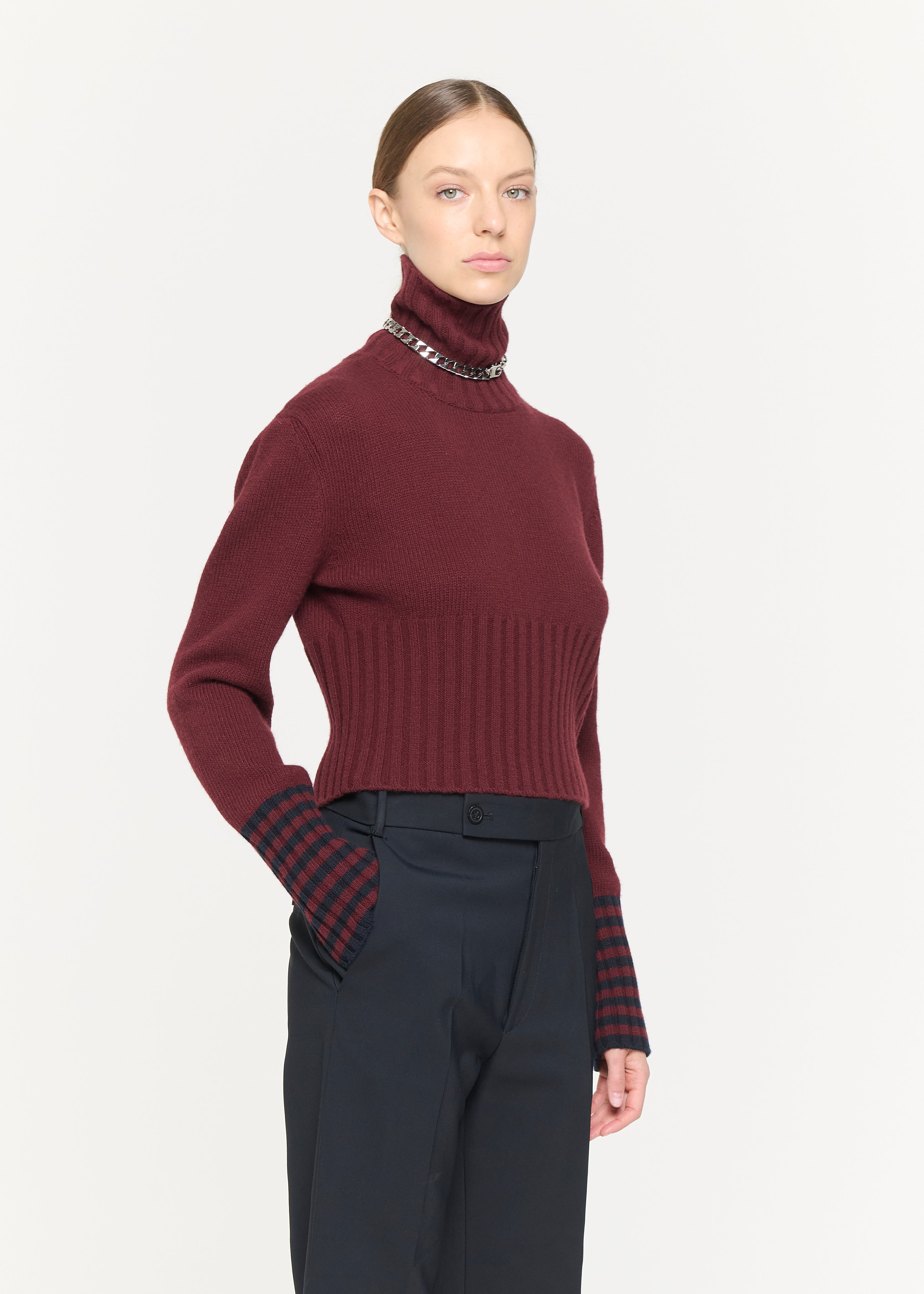 BLUE BURGUNDY TURTLENECK SWEATER