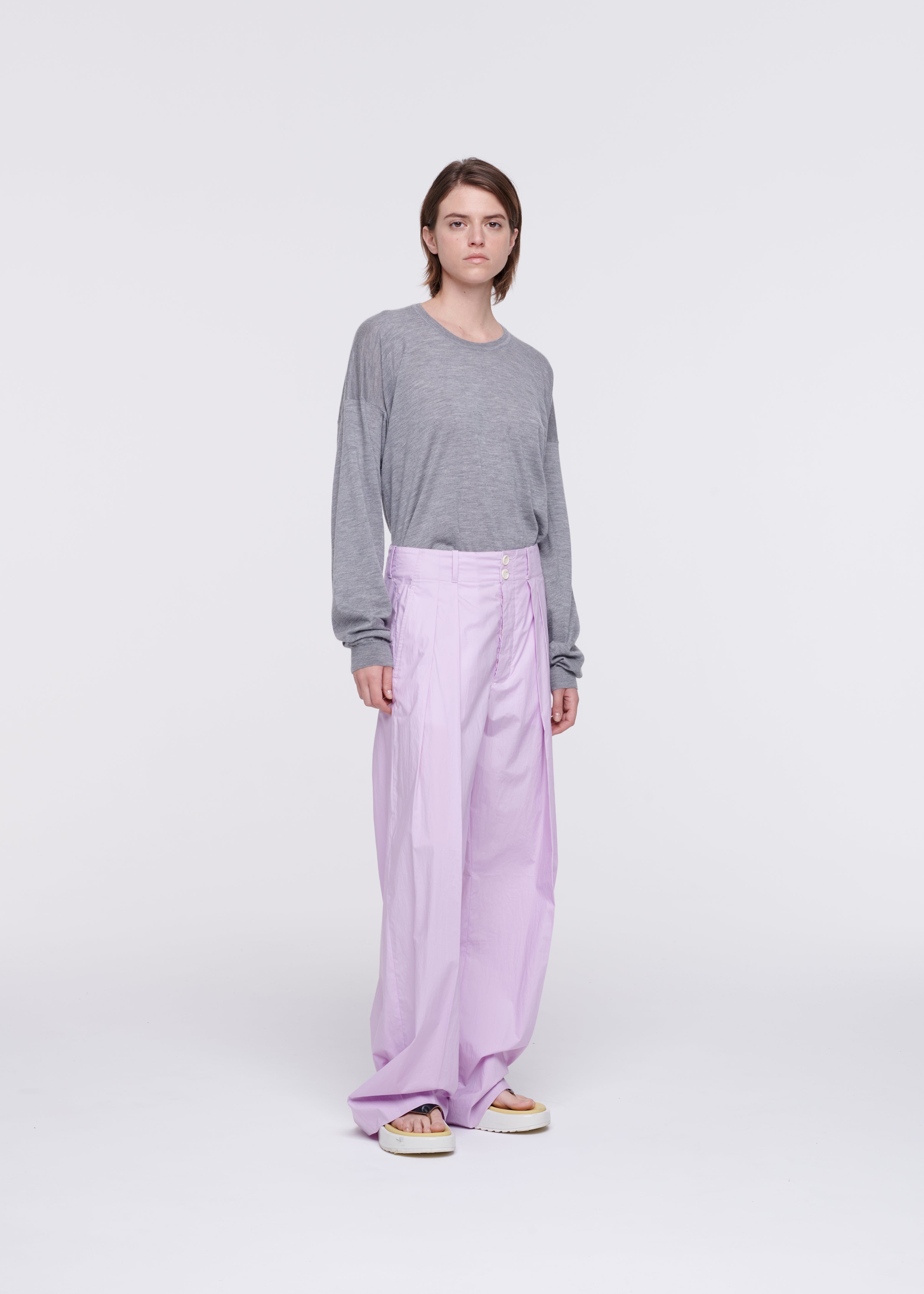 PLEATED LILAC WIDE LEG PANTS