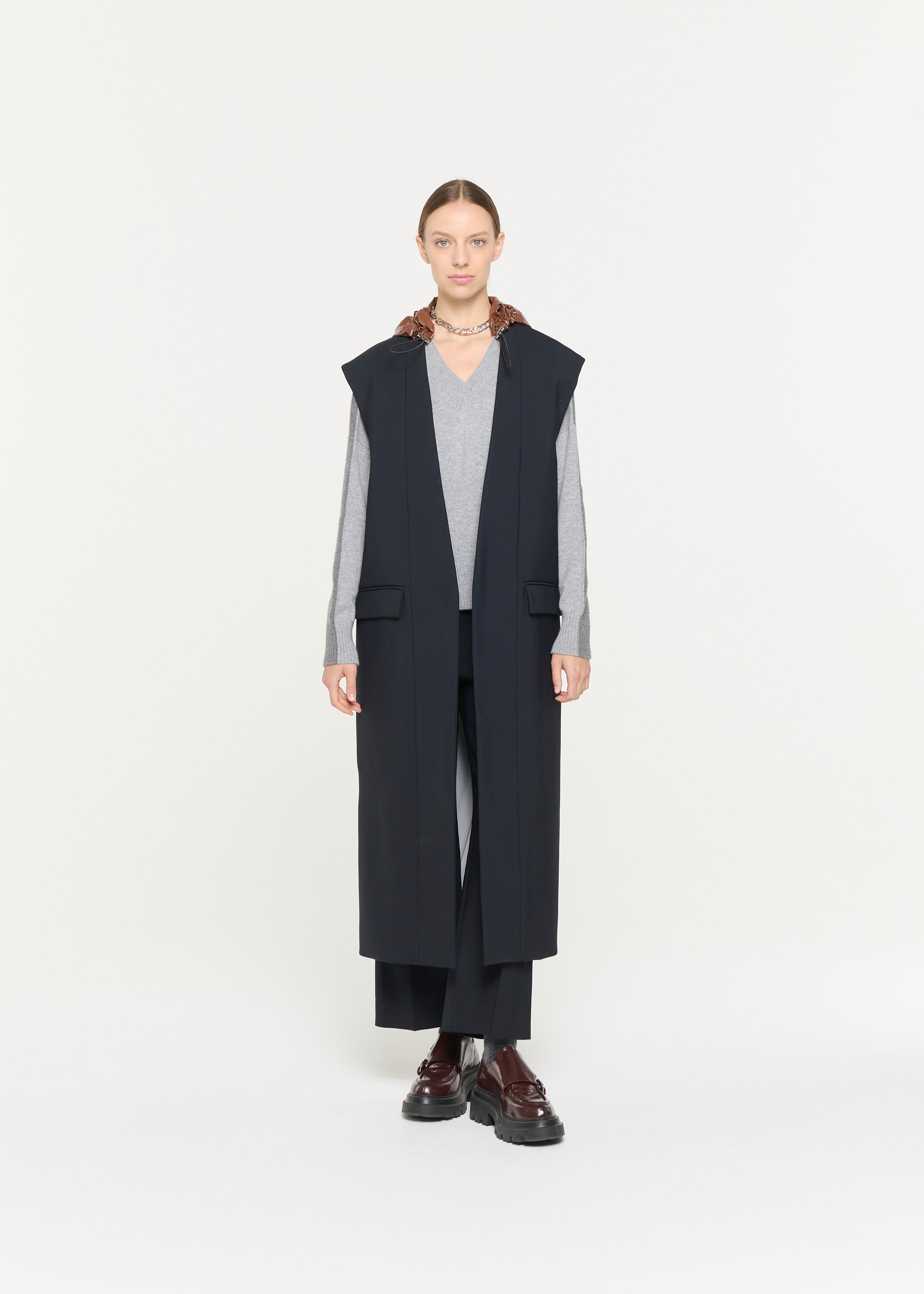 GILET CON CAPPUCCIO BLU NERO