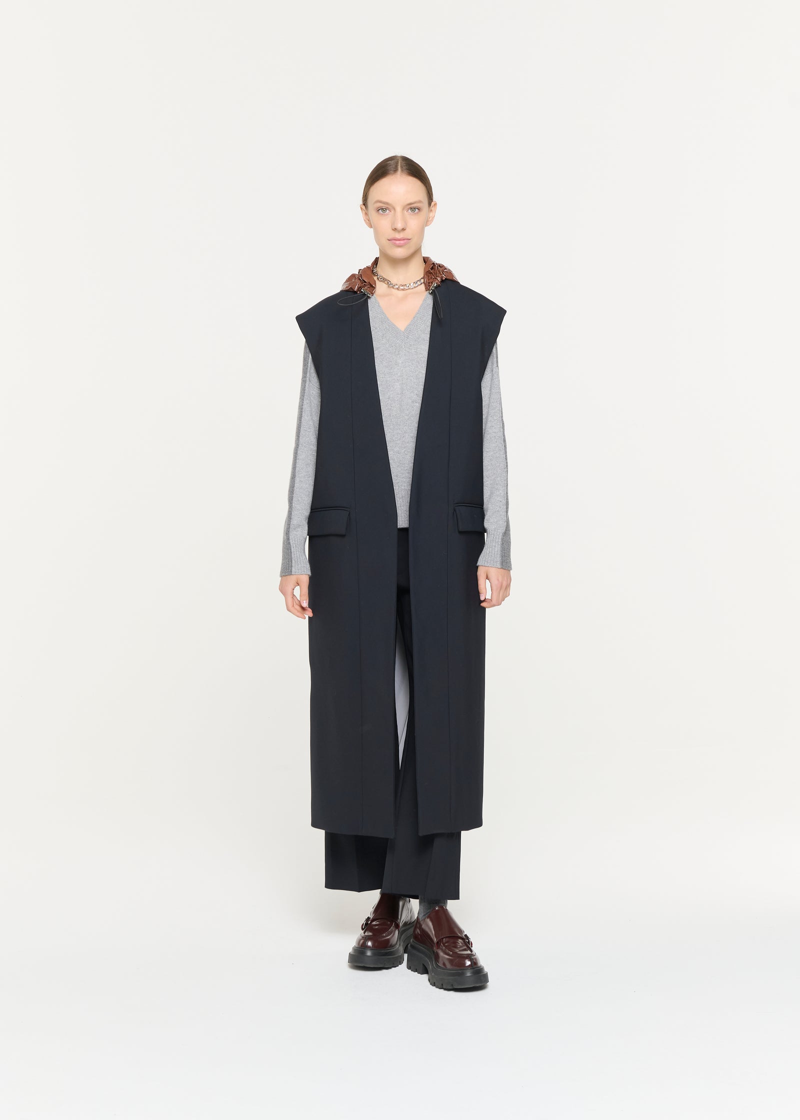 GILET CON CAPPUCCIO BLU NERO