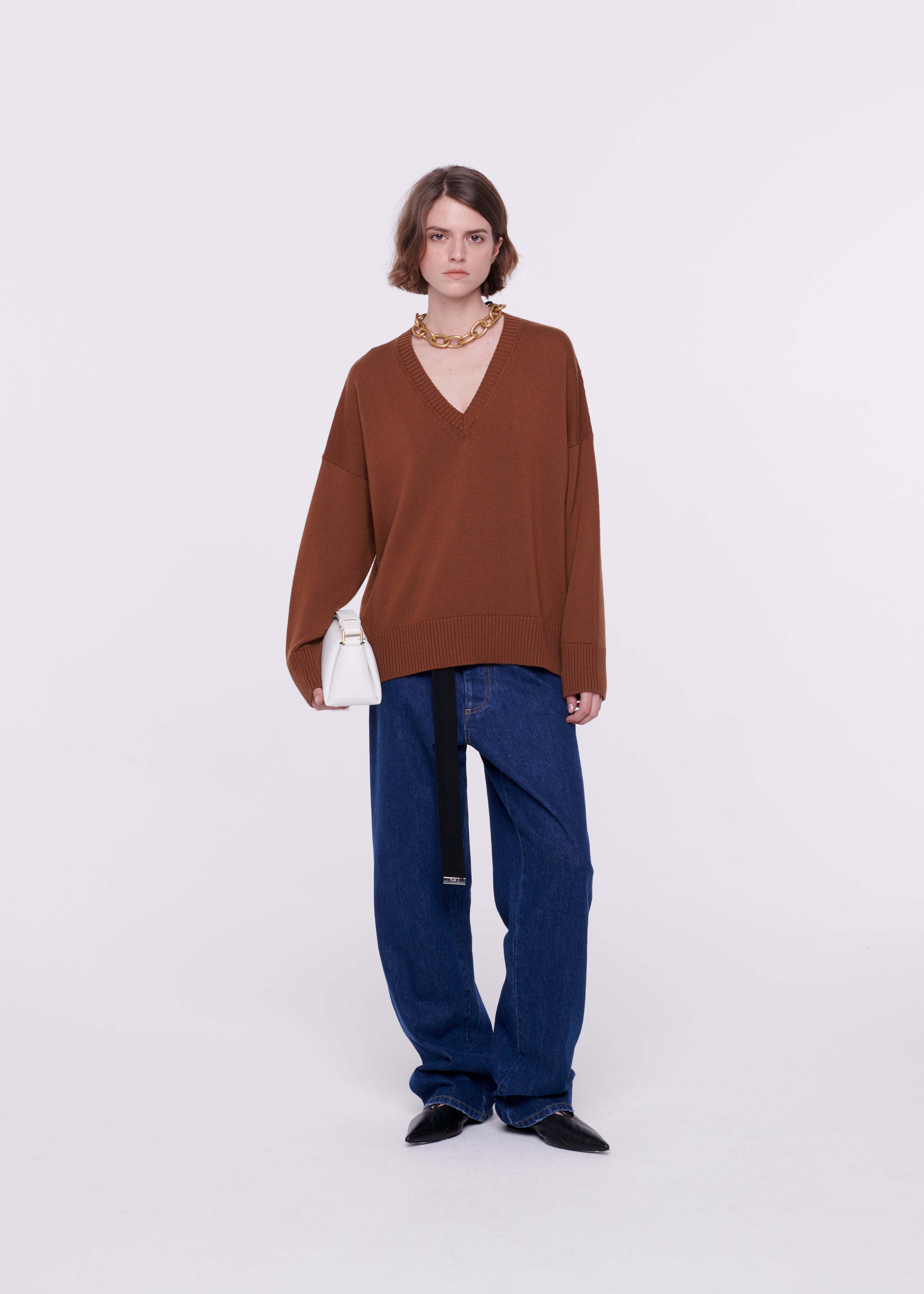 TOASTED MERINO WOOL V-NECK SWEATER