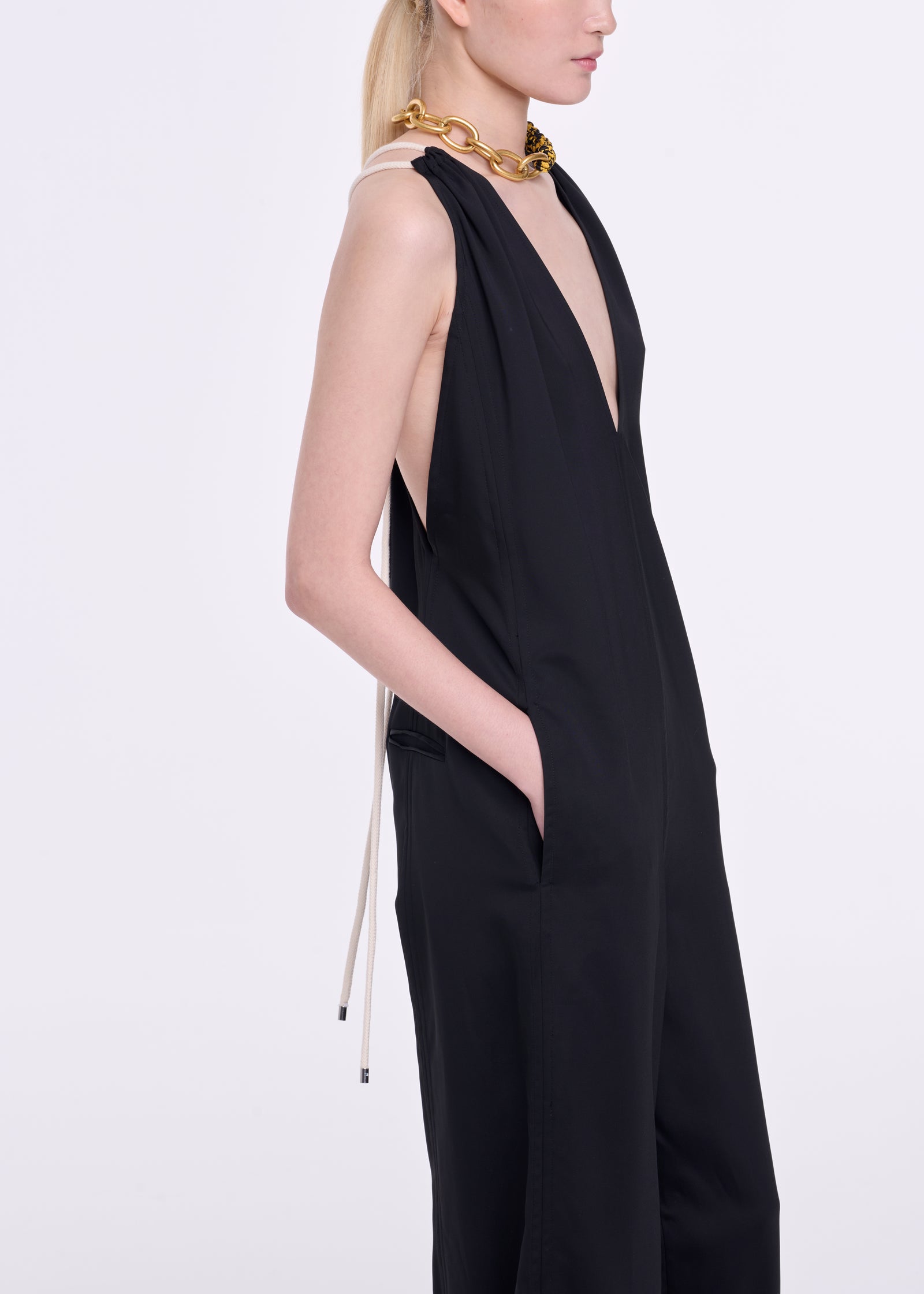 V-NECKLINE BLACK VISCOSE JUMPSUIT