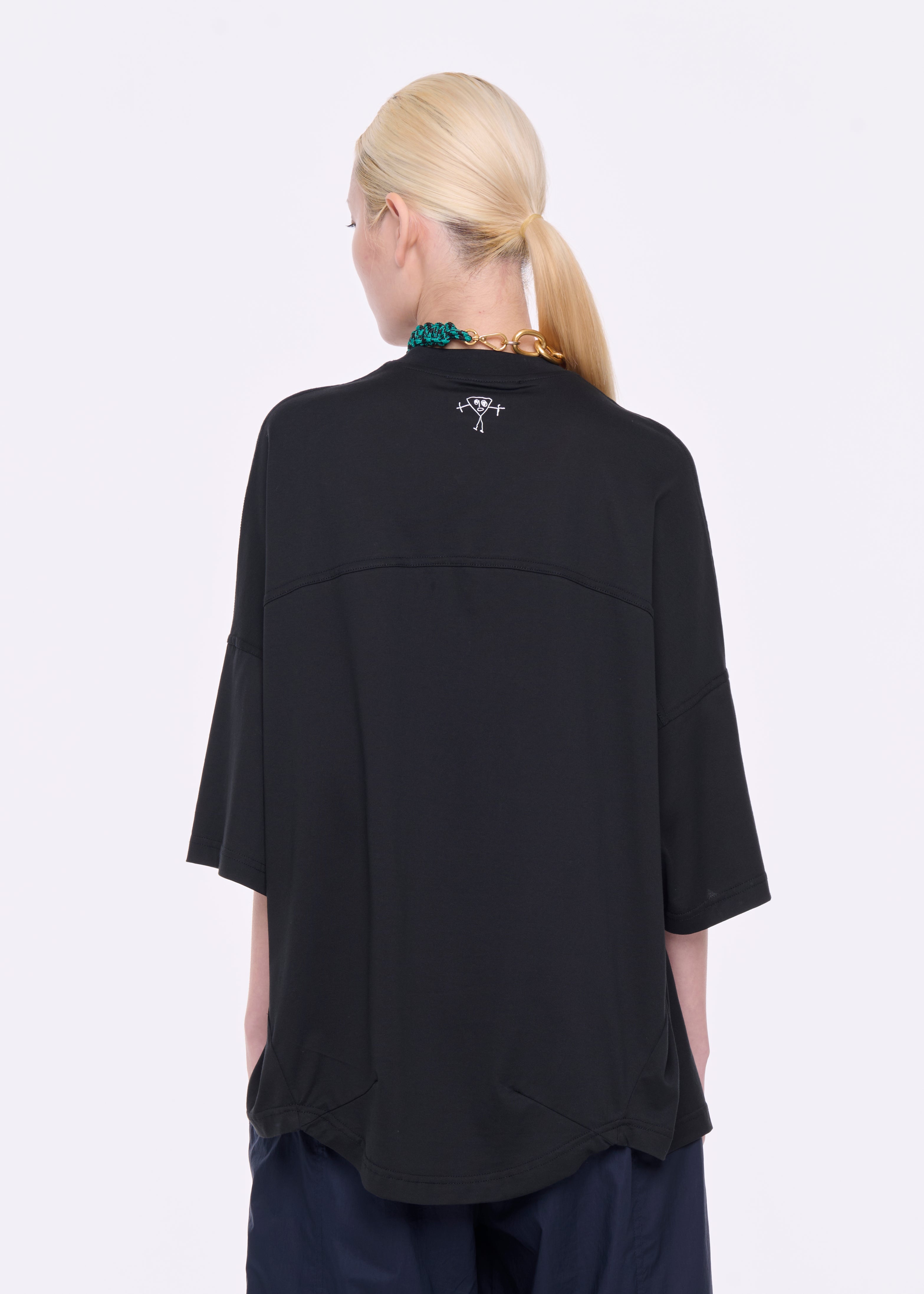 BLACK WIDE SLEEVED T-SHIRT