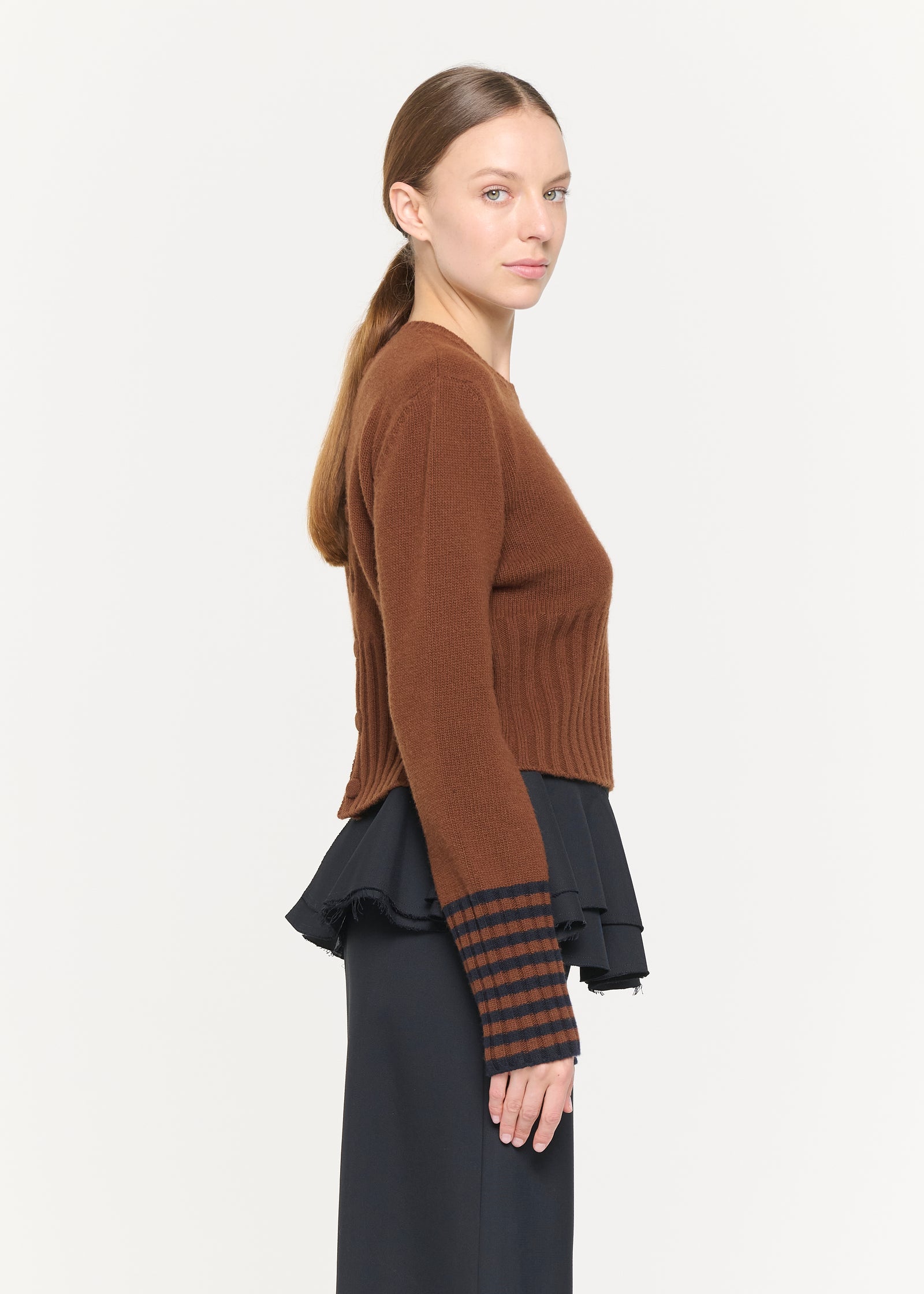 BROWN BLUE CREW NECK SWEATER