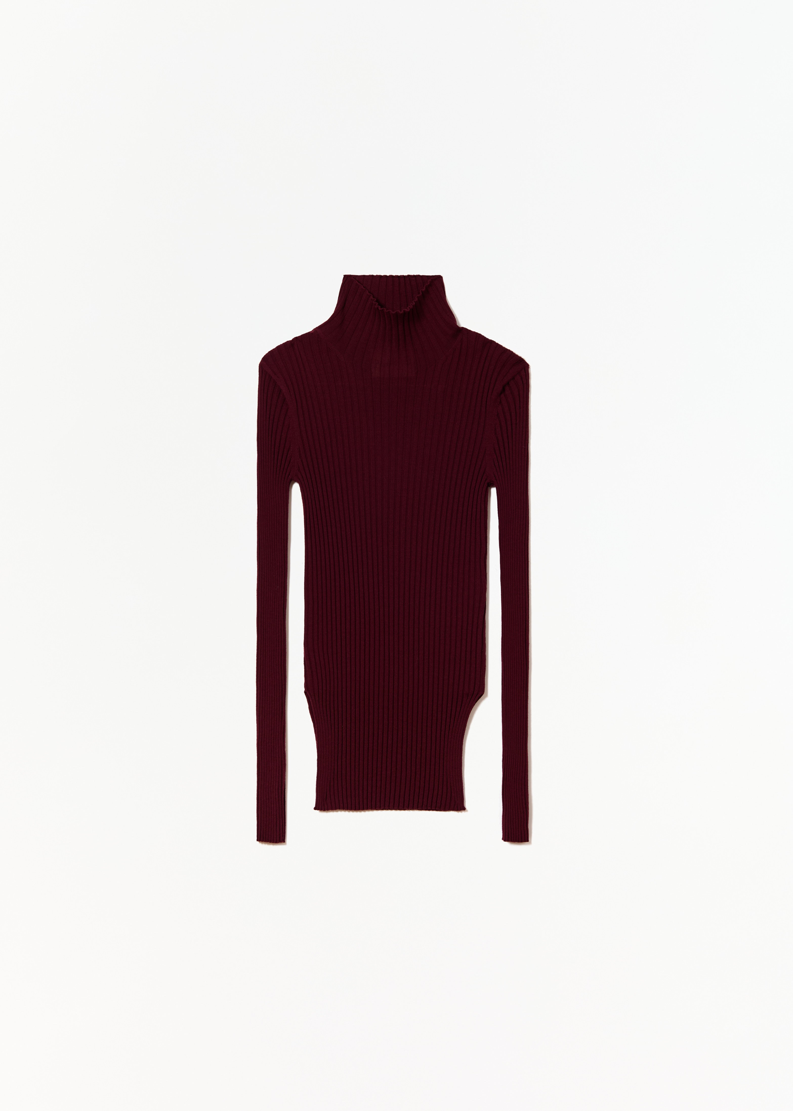BURGUNDY MERINO TURTLENECK SWEATER