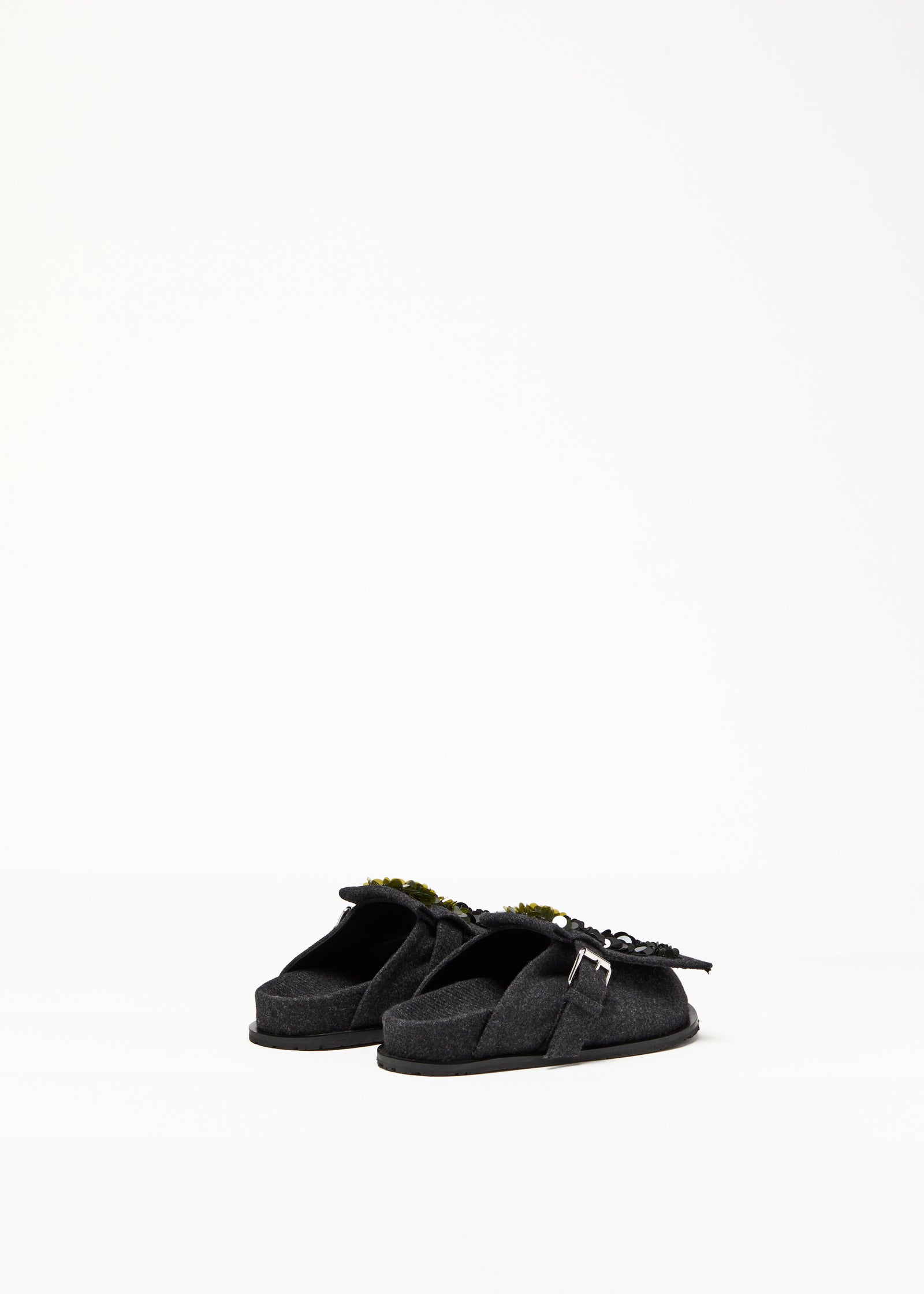 WOOL CLOGS WITH REMOVABLE EMBROIDERED FLAP