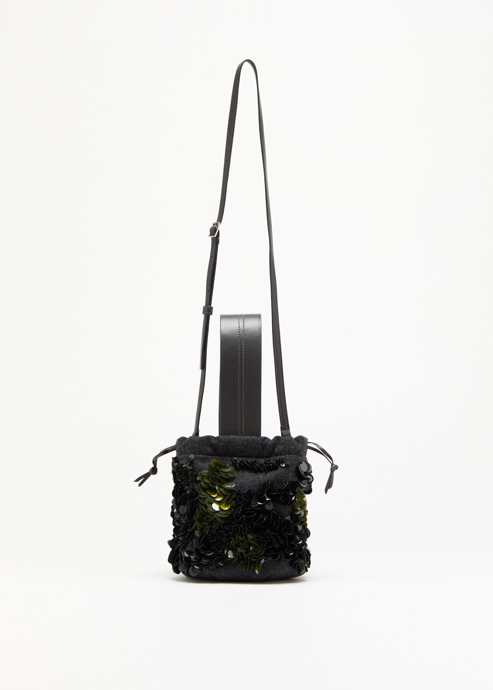 EMBROIDERED DOUBLE WOOL BUCKET BAG