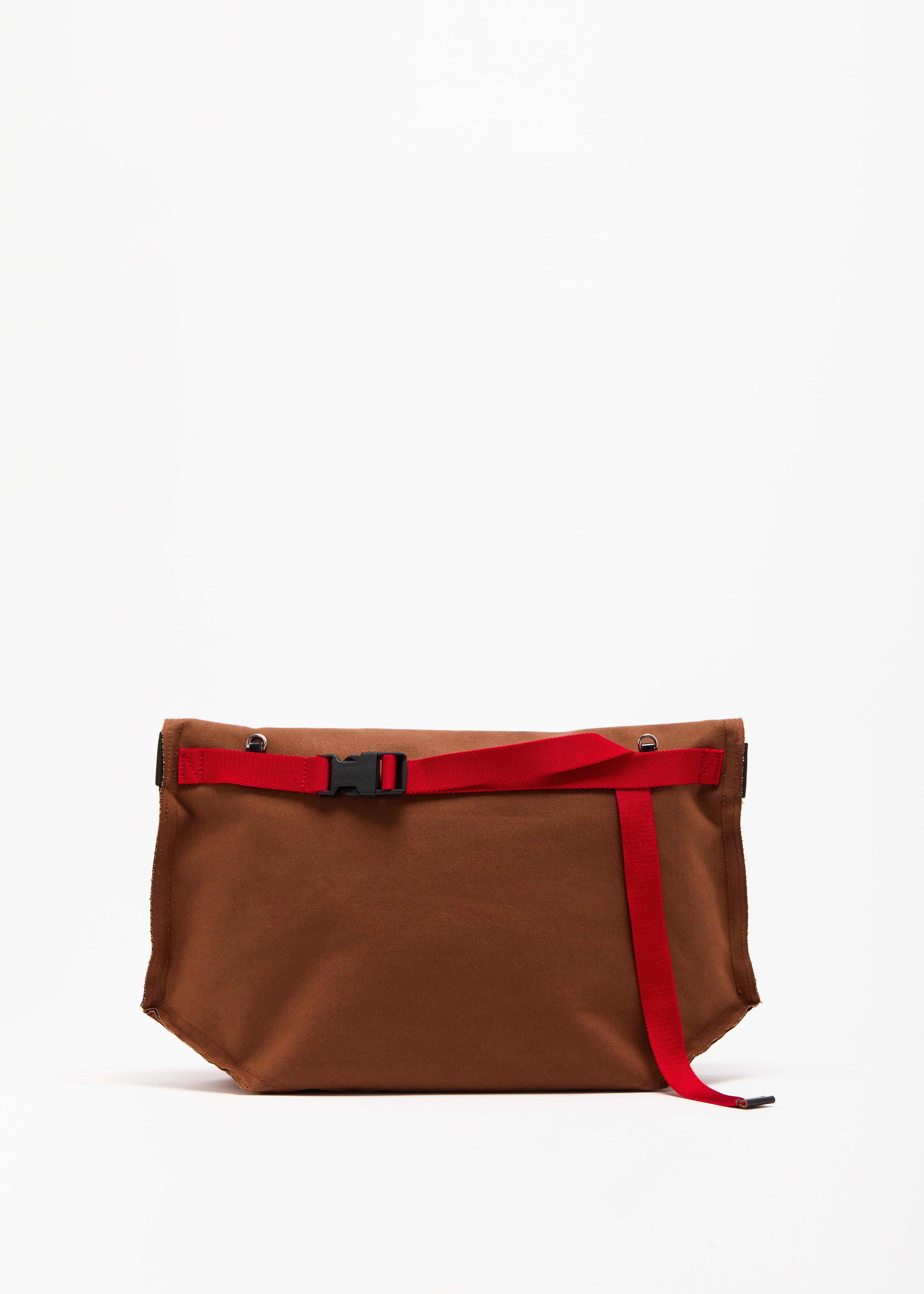 PILI AND BIANCA TOBACCO MEDIUM MESSENGER BAG