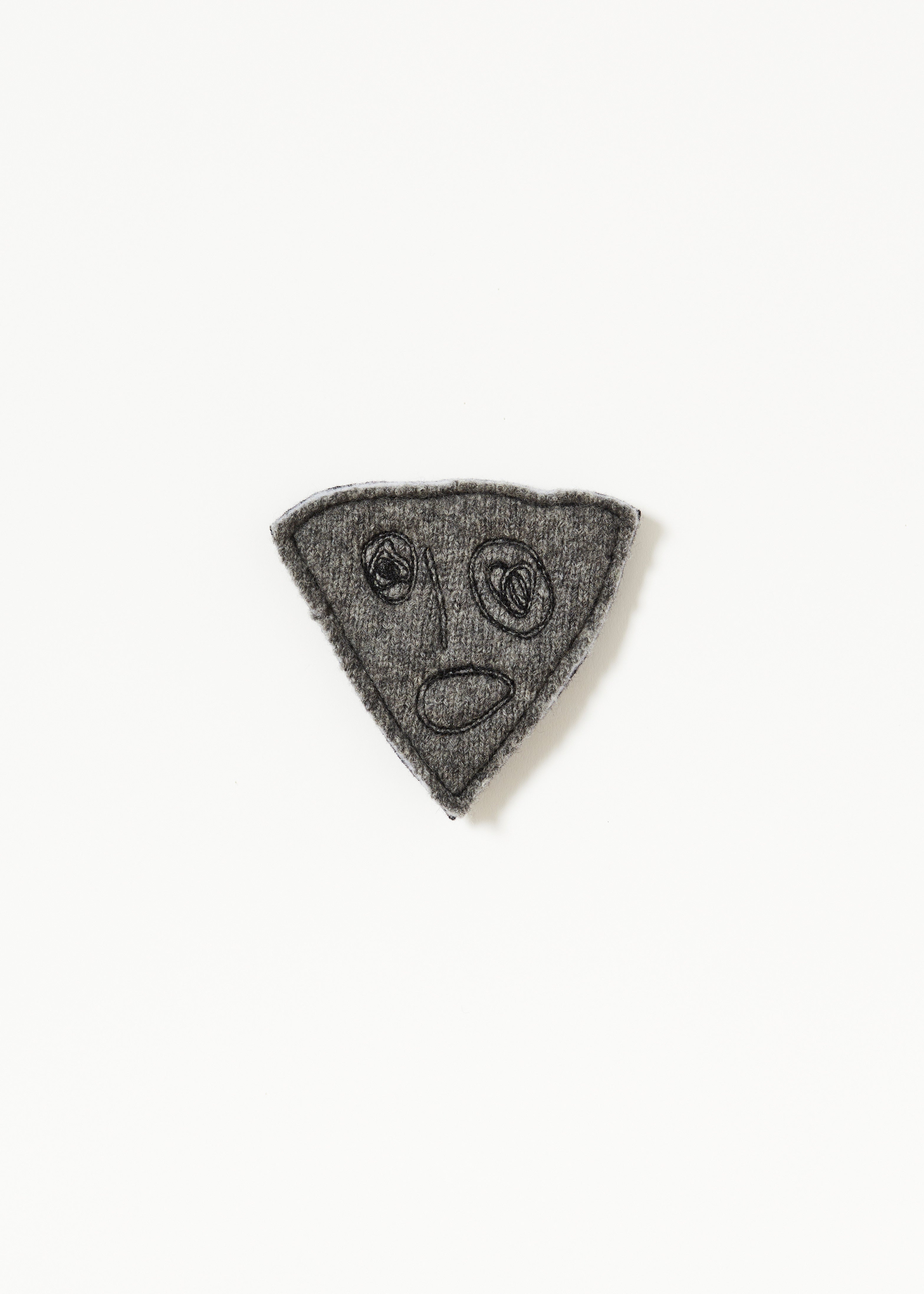 GREY MERINO WOOL "BIANCA" PIN